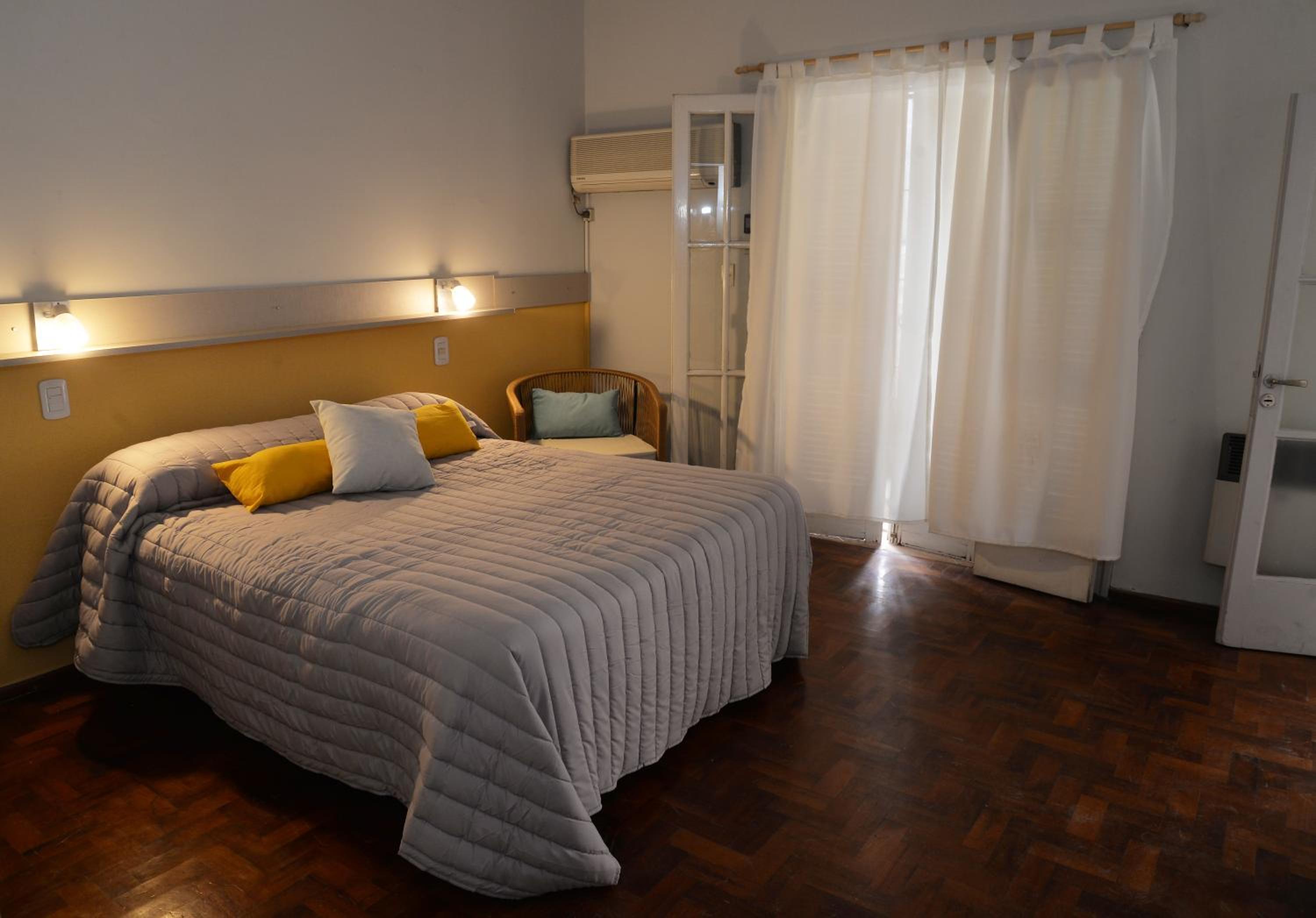 Double or Twin Room photo 1