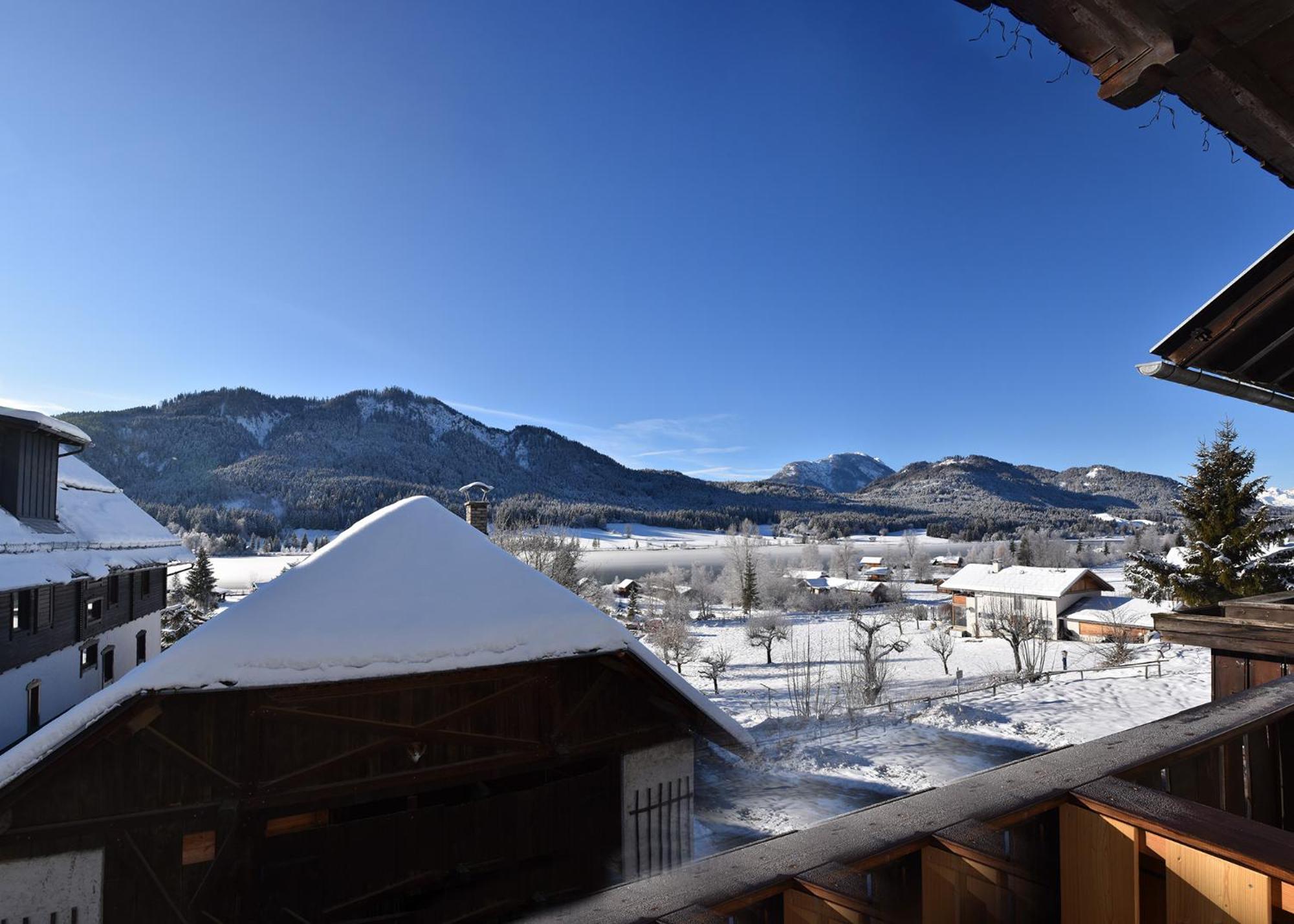 Double Room with Balcony photo 2