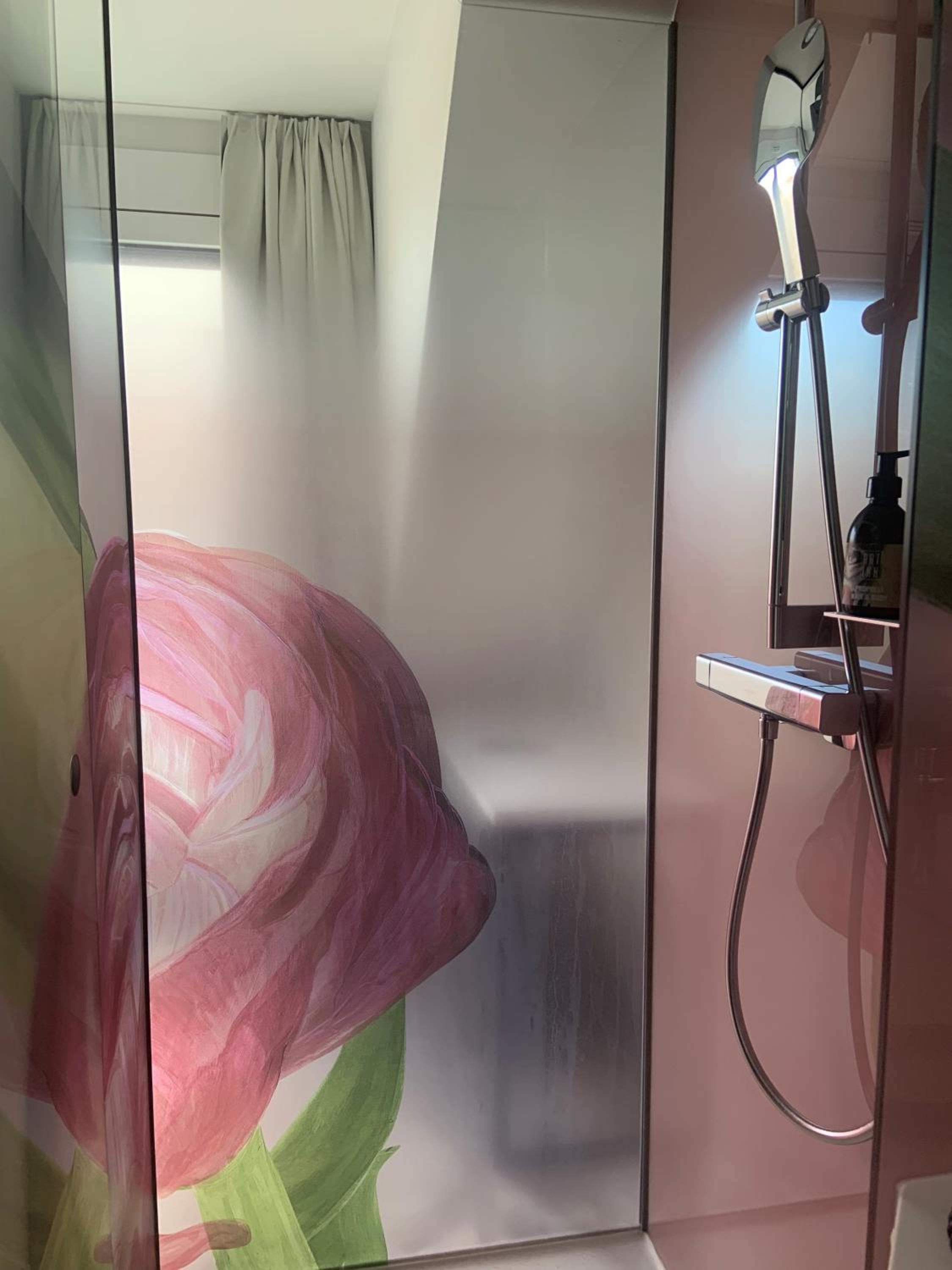 Double Room - Photo 8