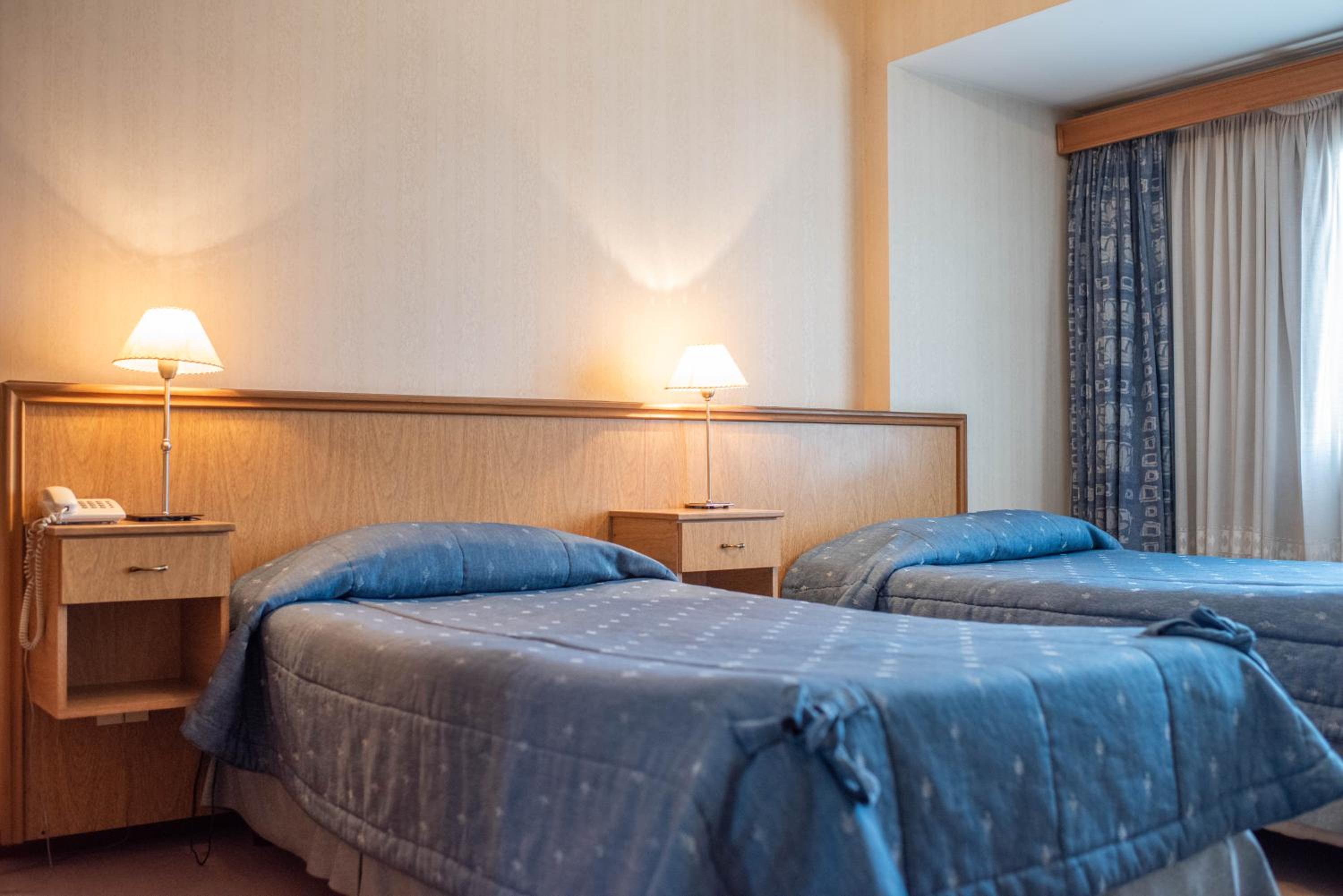 Standard Twin Room photo 3