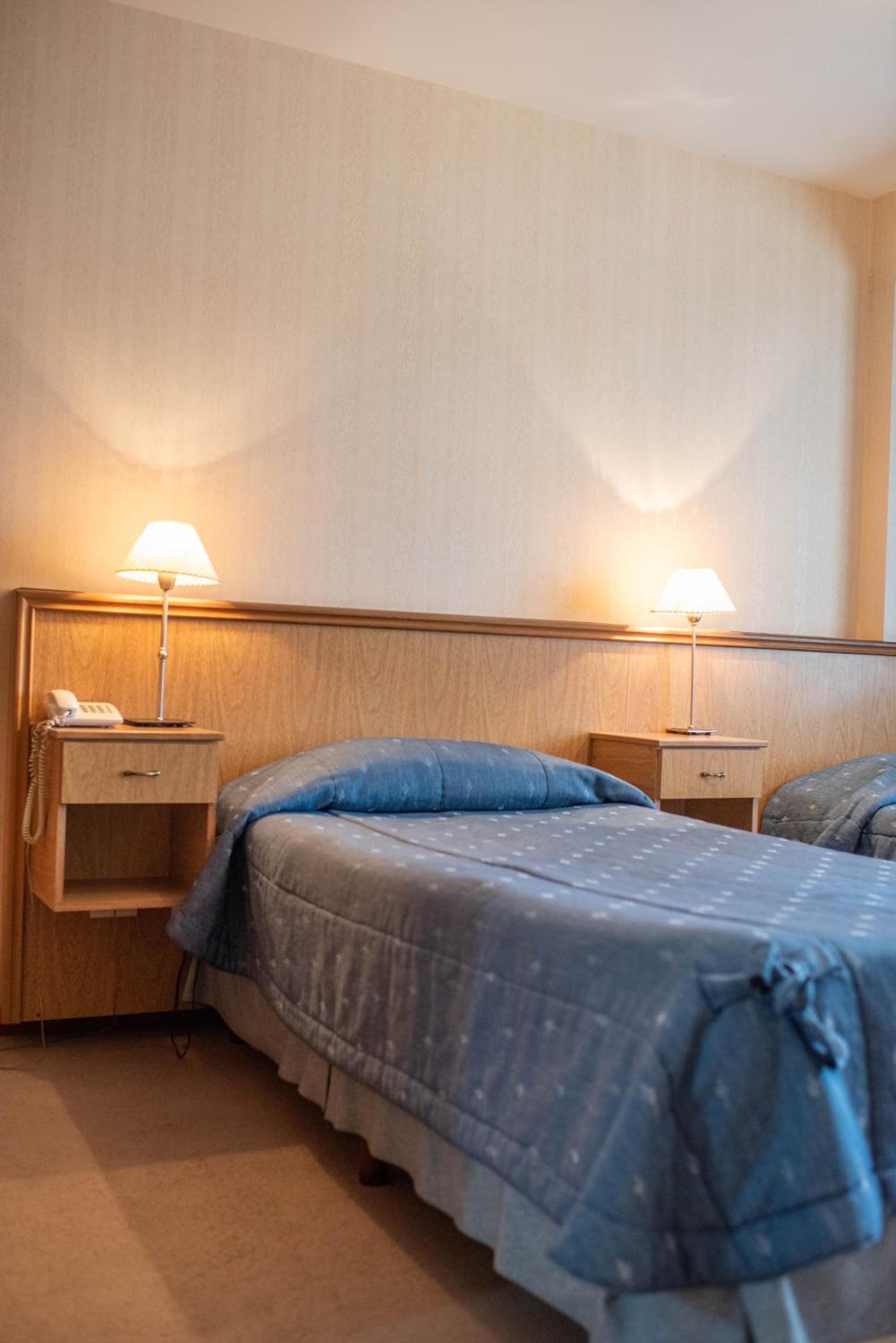 Standard Twin Room photo 2
