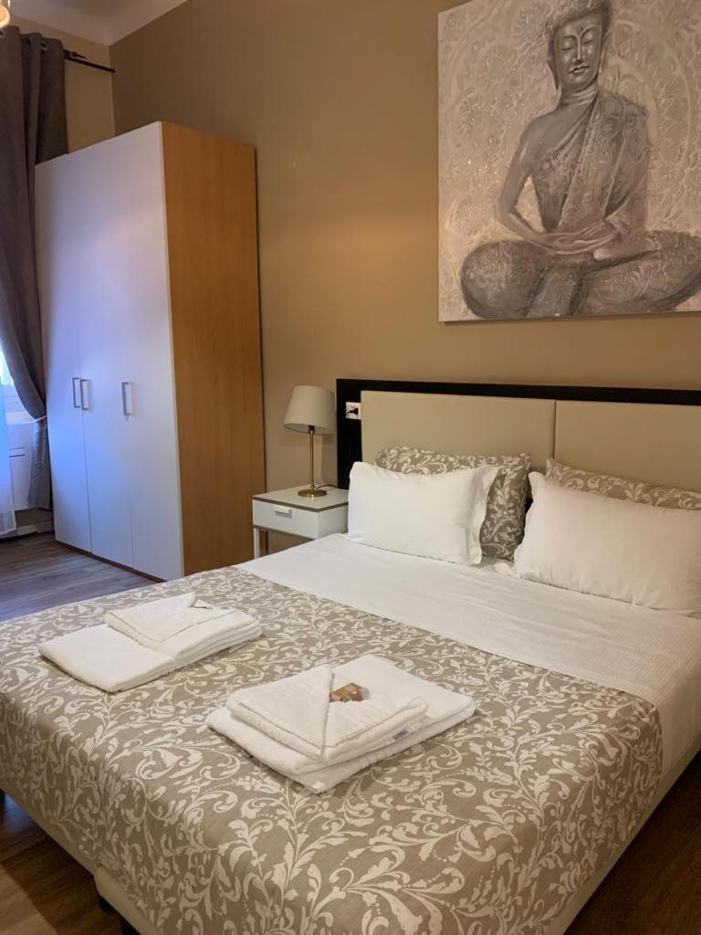 Double or Twin Room with Private Bathroom