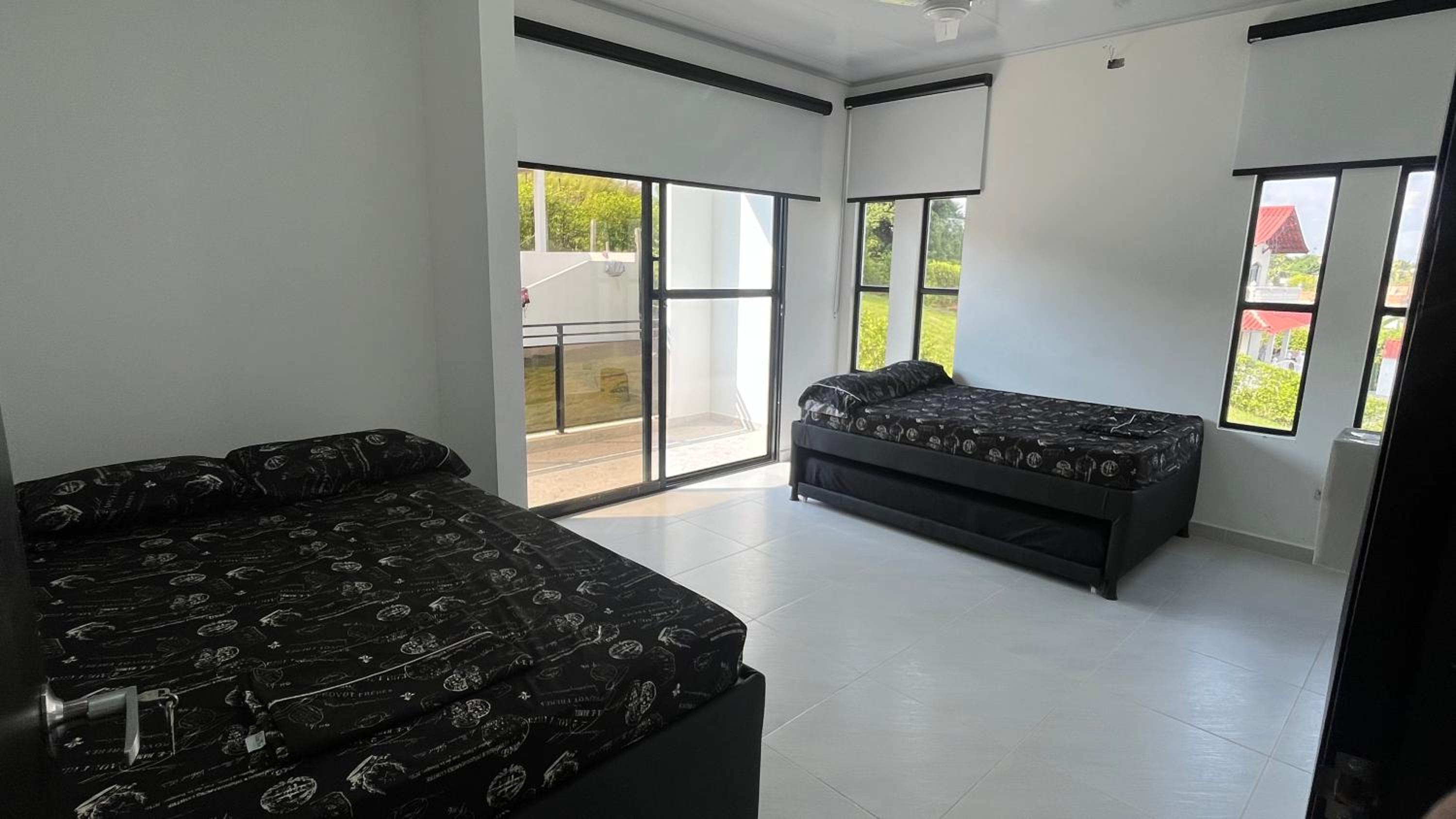 Villa photo 3