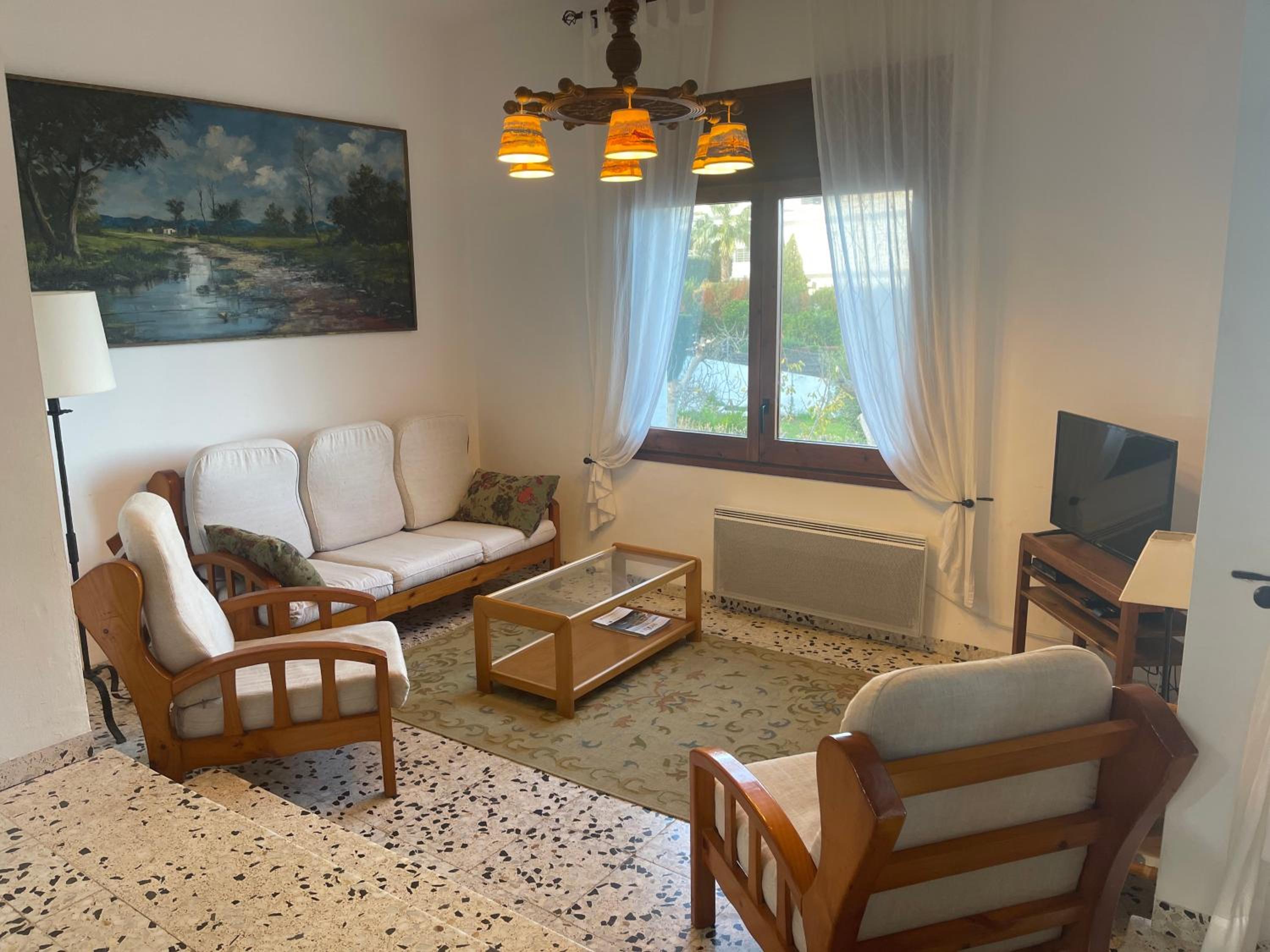 Apartment - Ground Floor photo 2