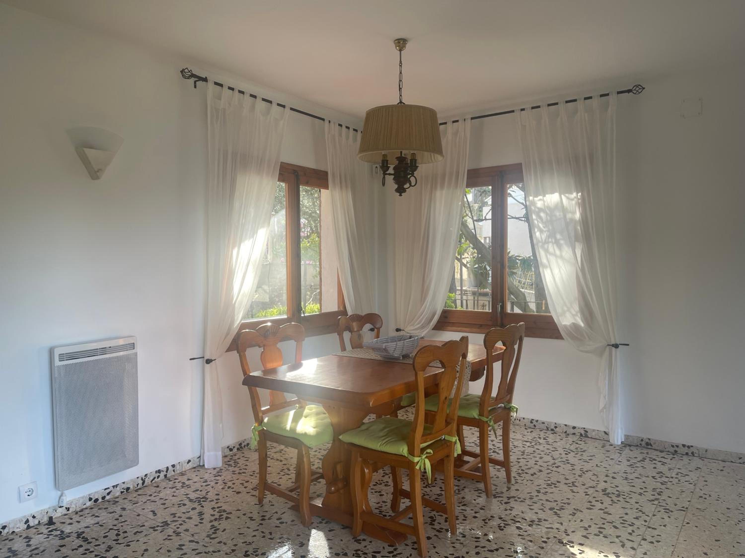 Apartment - Ground Floor photo 3