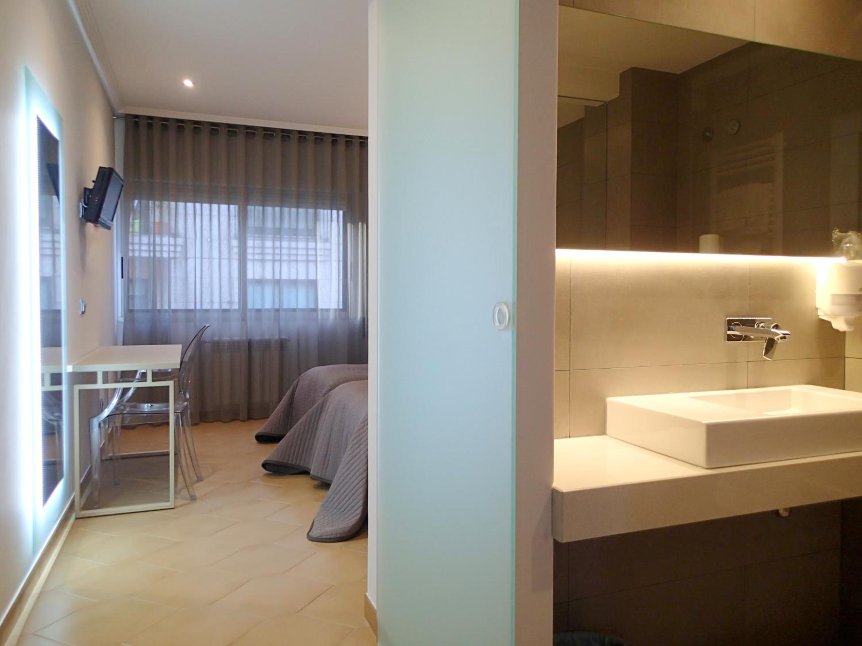 Double or Twin Room photo 2