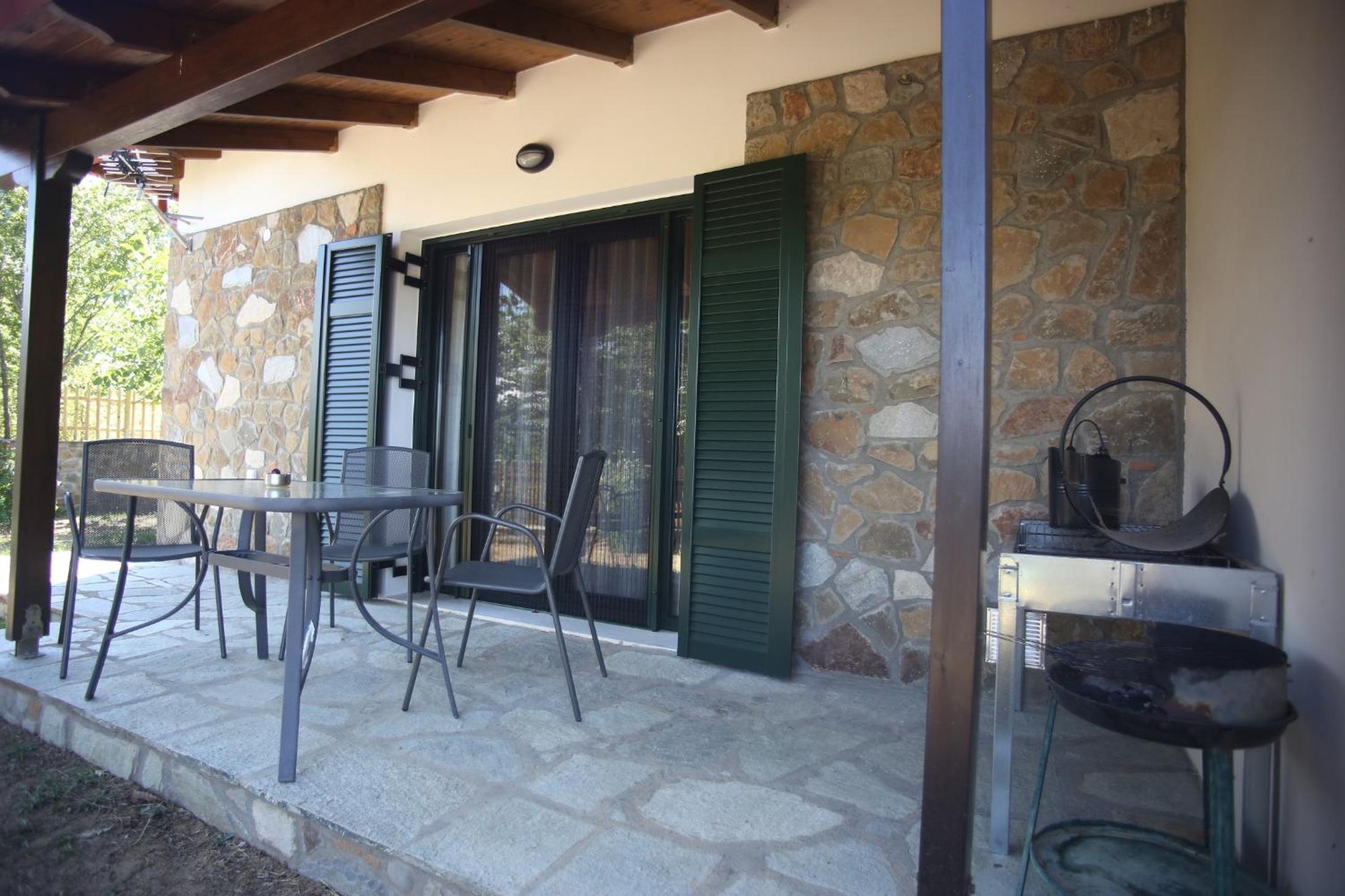 Two-Bedroom House - Photo 30