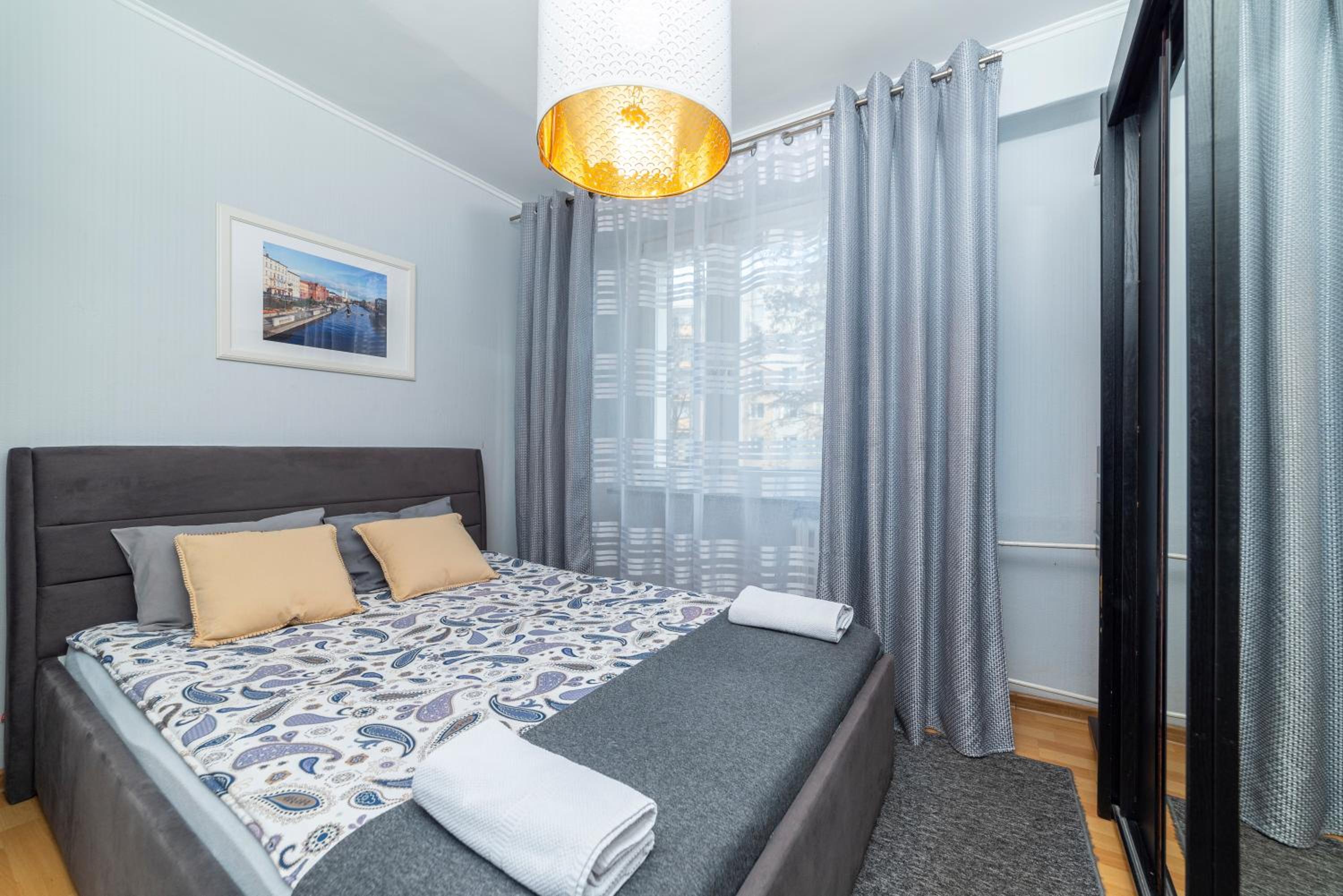 One-Bedroom Apartment - Photo 17