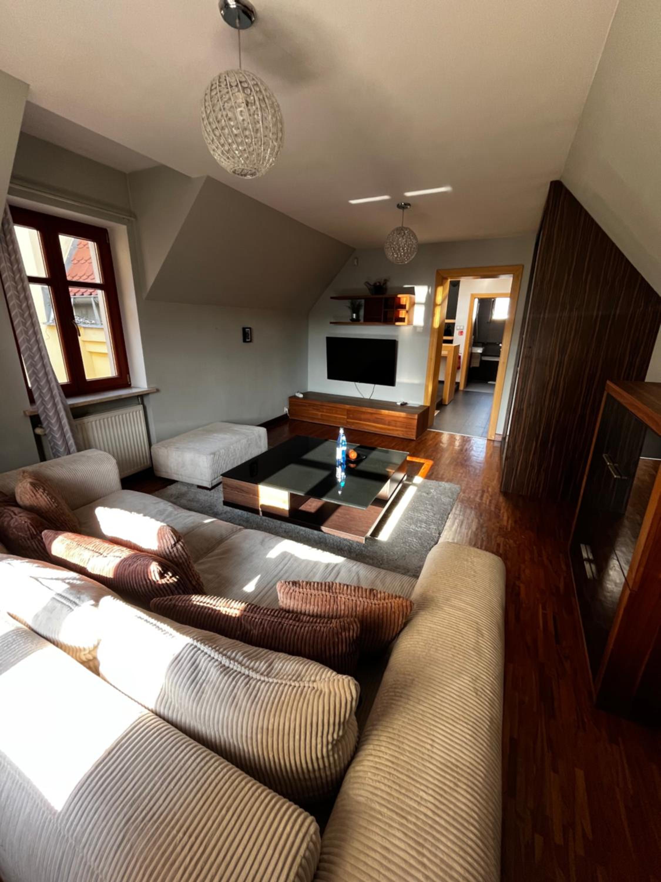 One-Bedroom Apartment - Photo 7