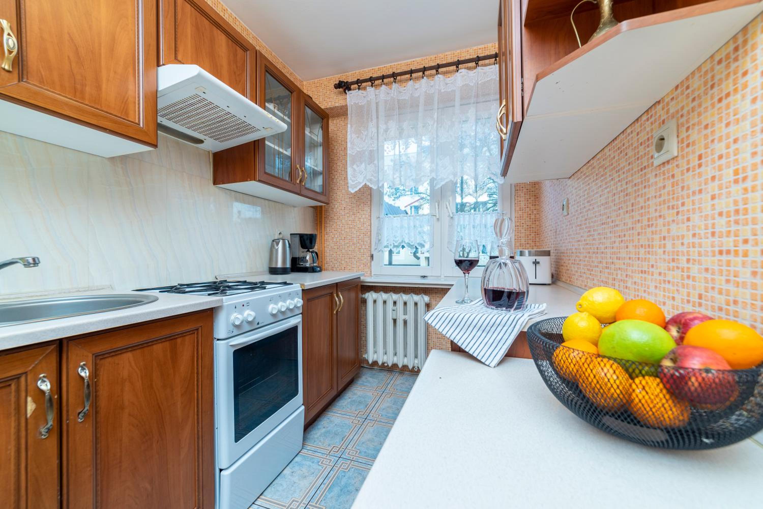 One-Bedroom Apartment - Photo 6
