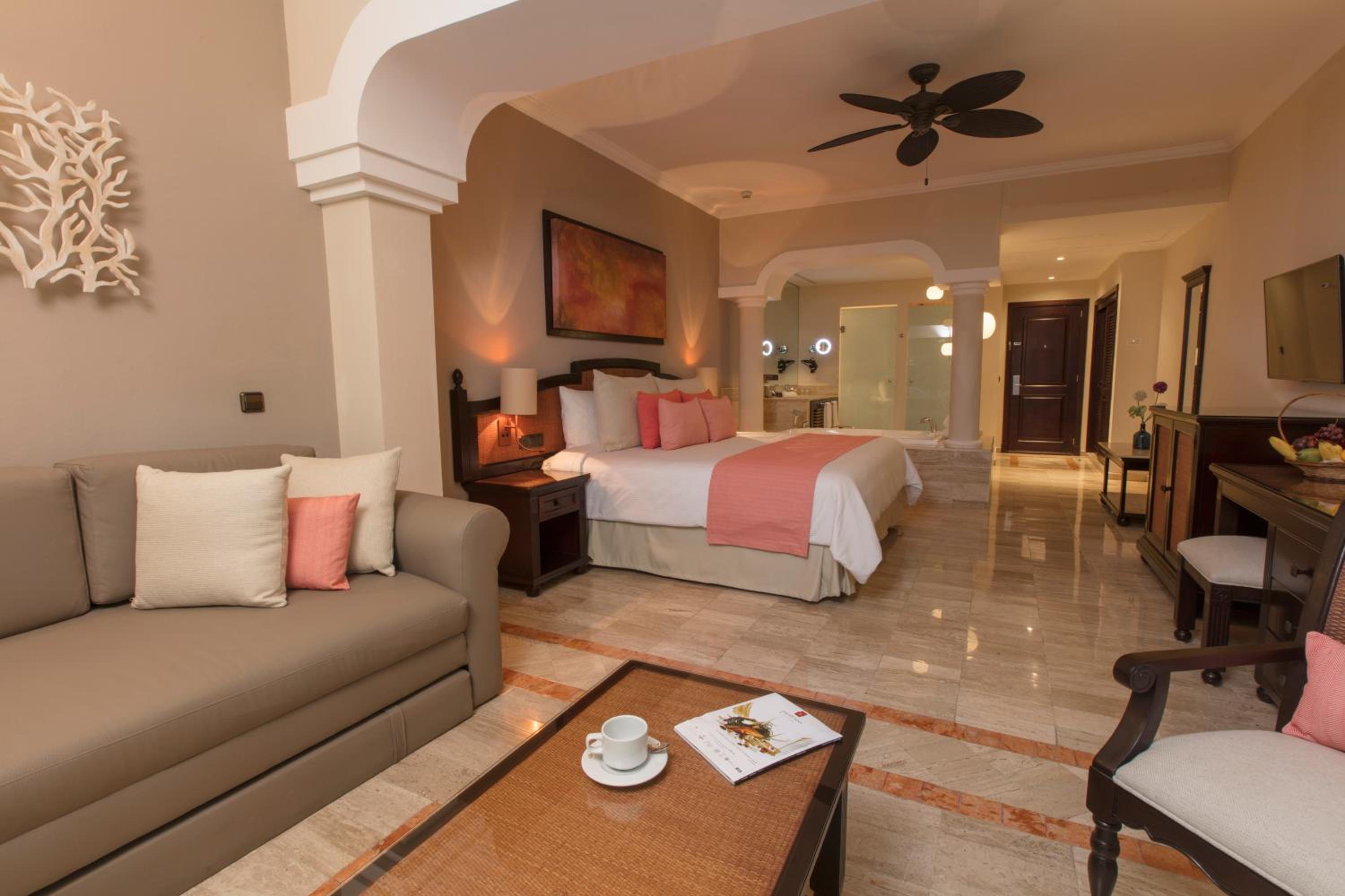 Junior Suite with Garden View - Photo 3