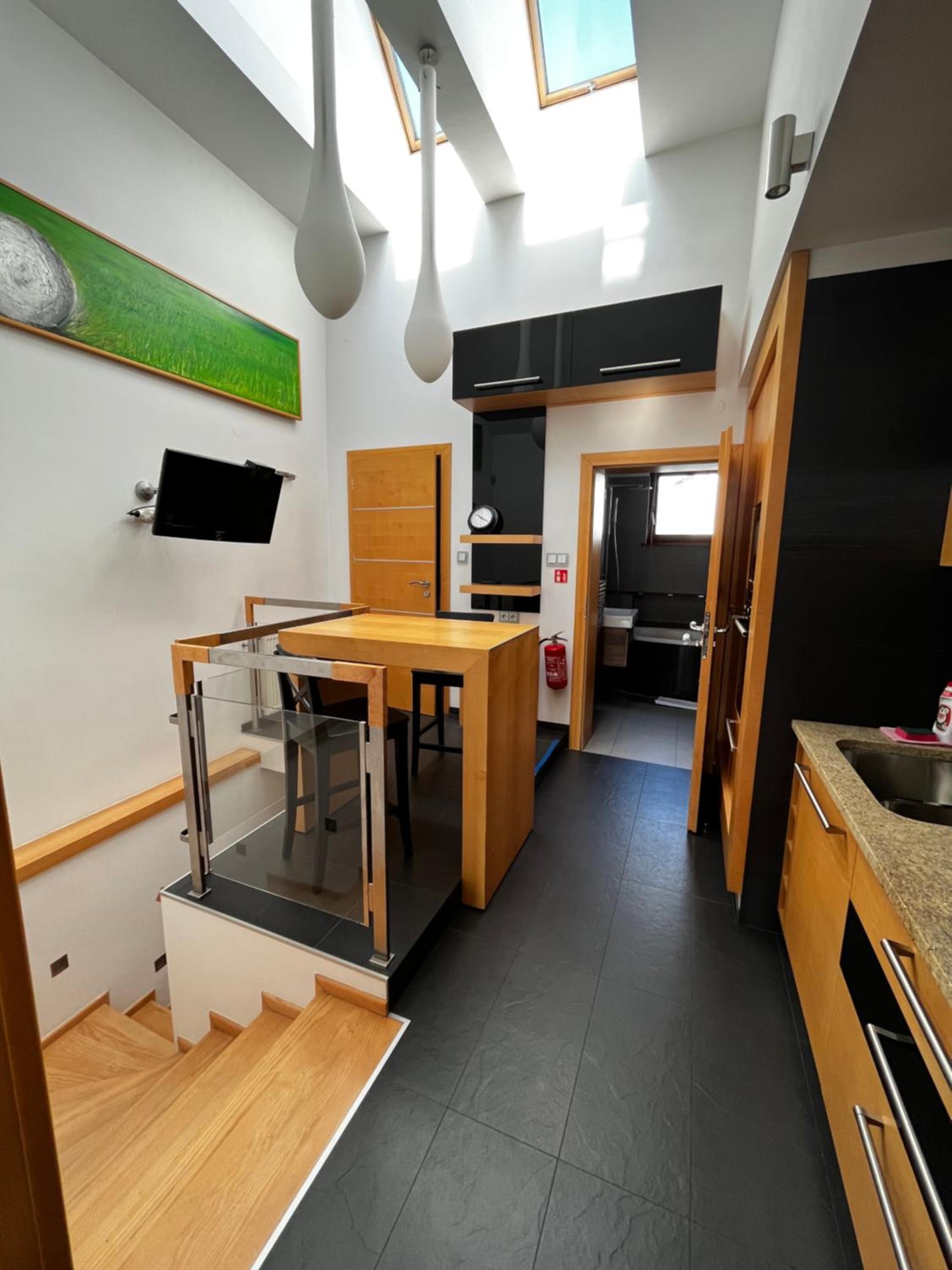 One-Bedroom Apartment - Photo 13