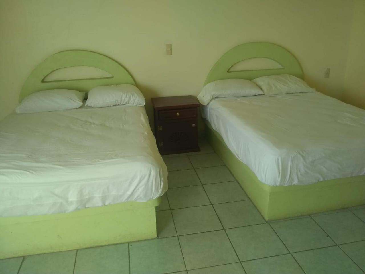 Quadruple Room with Air-Conditioning