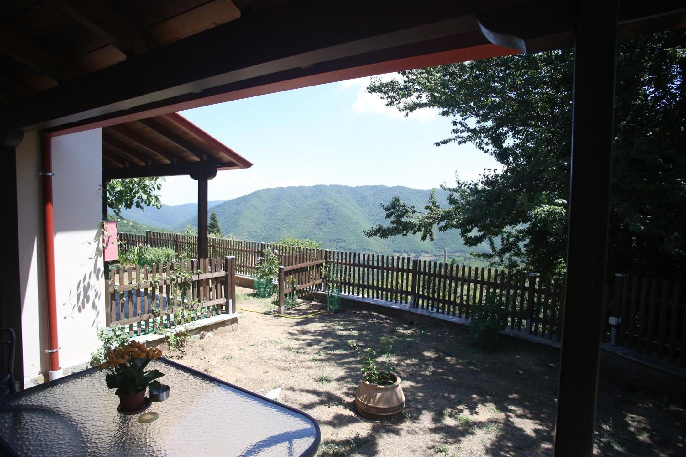 Two-Bedroom House - Photo 20