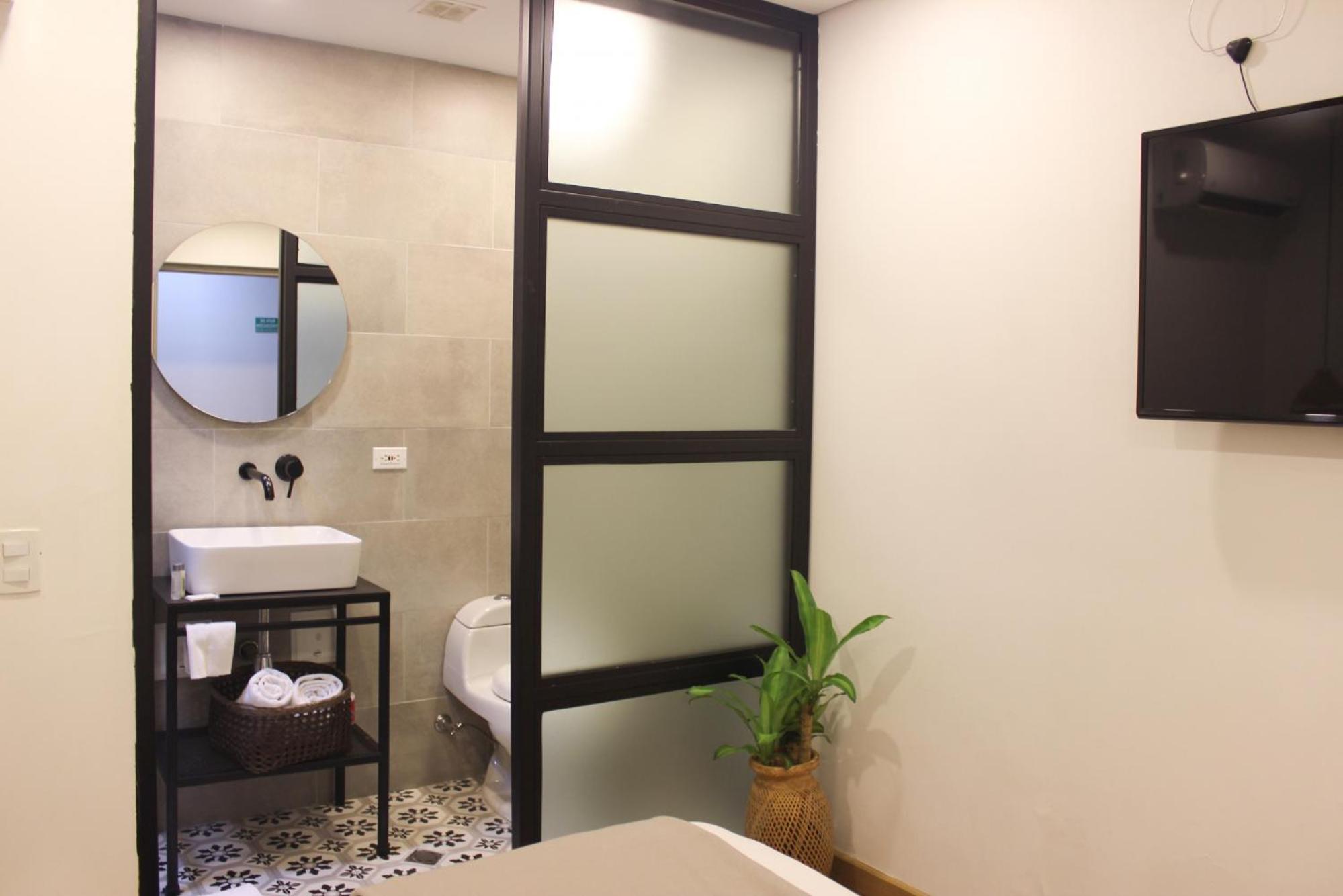 Budget Double Room photo 2