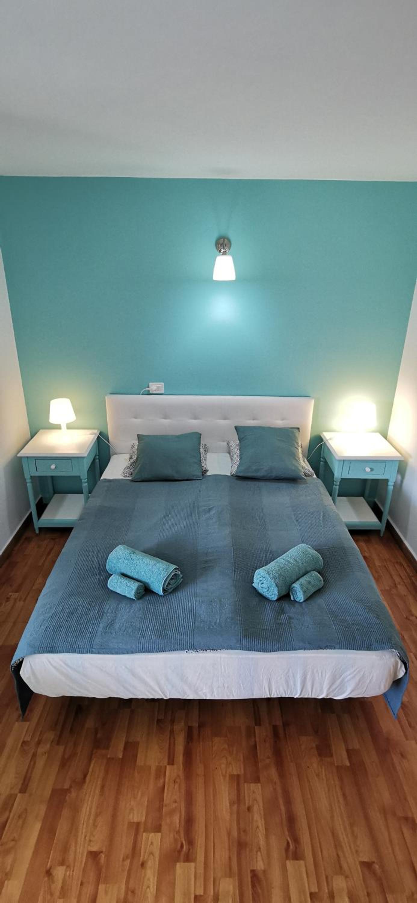Apartamento con vista a la piscina