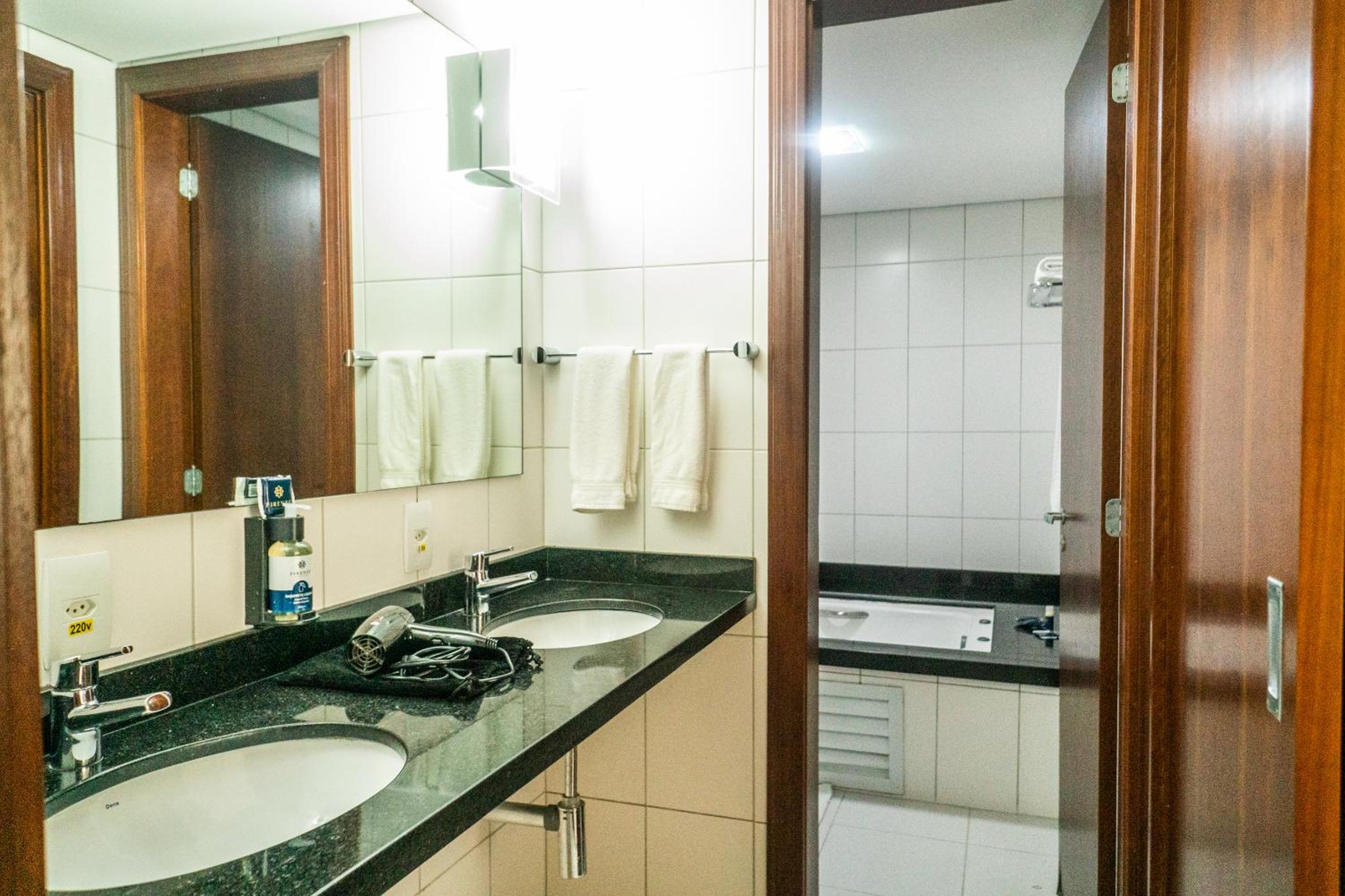 Family Suite - Photo 5