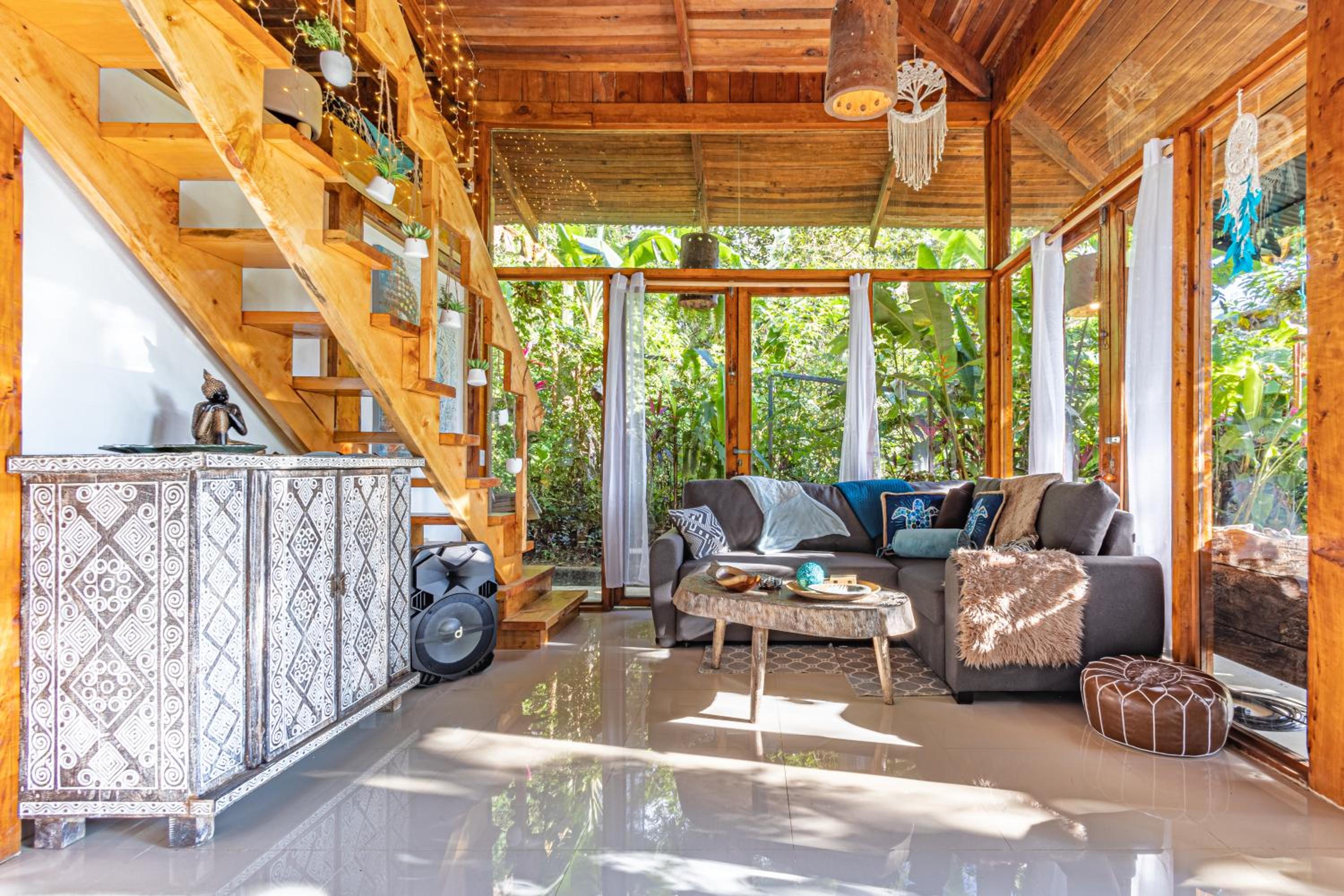 Villa photo 2