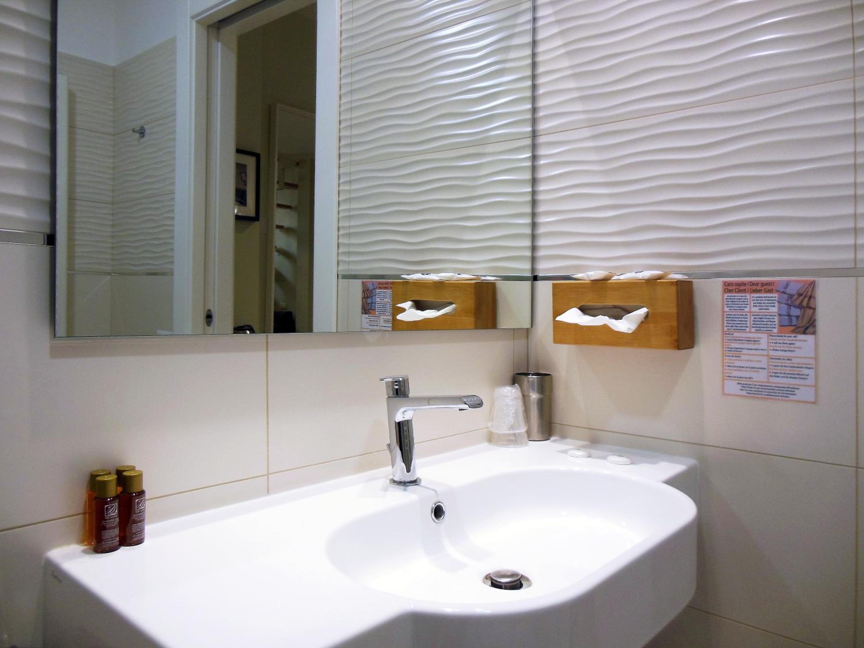 Executive Triple Room - Photo 16