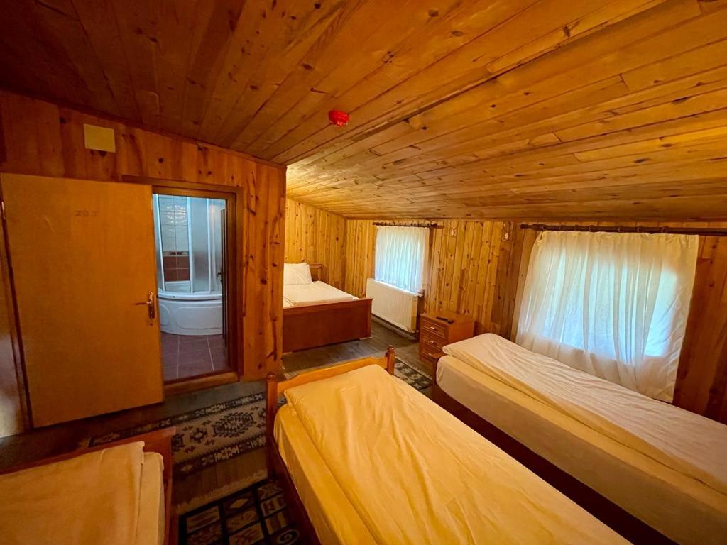 Standard Triple Room photo 1