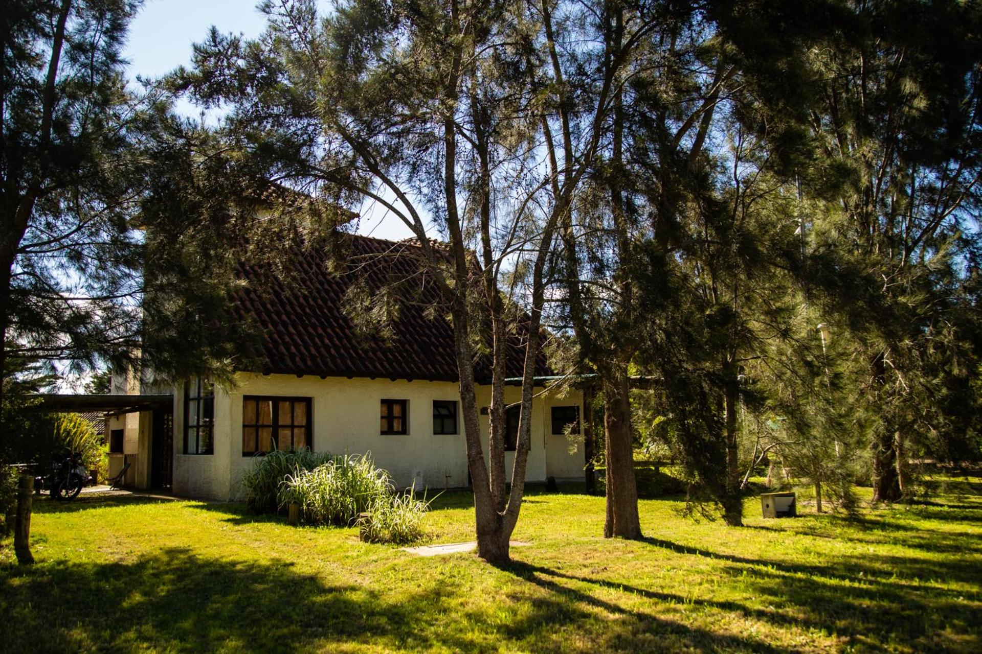 One-Bedroom House photo 1