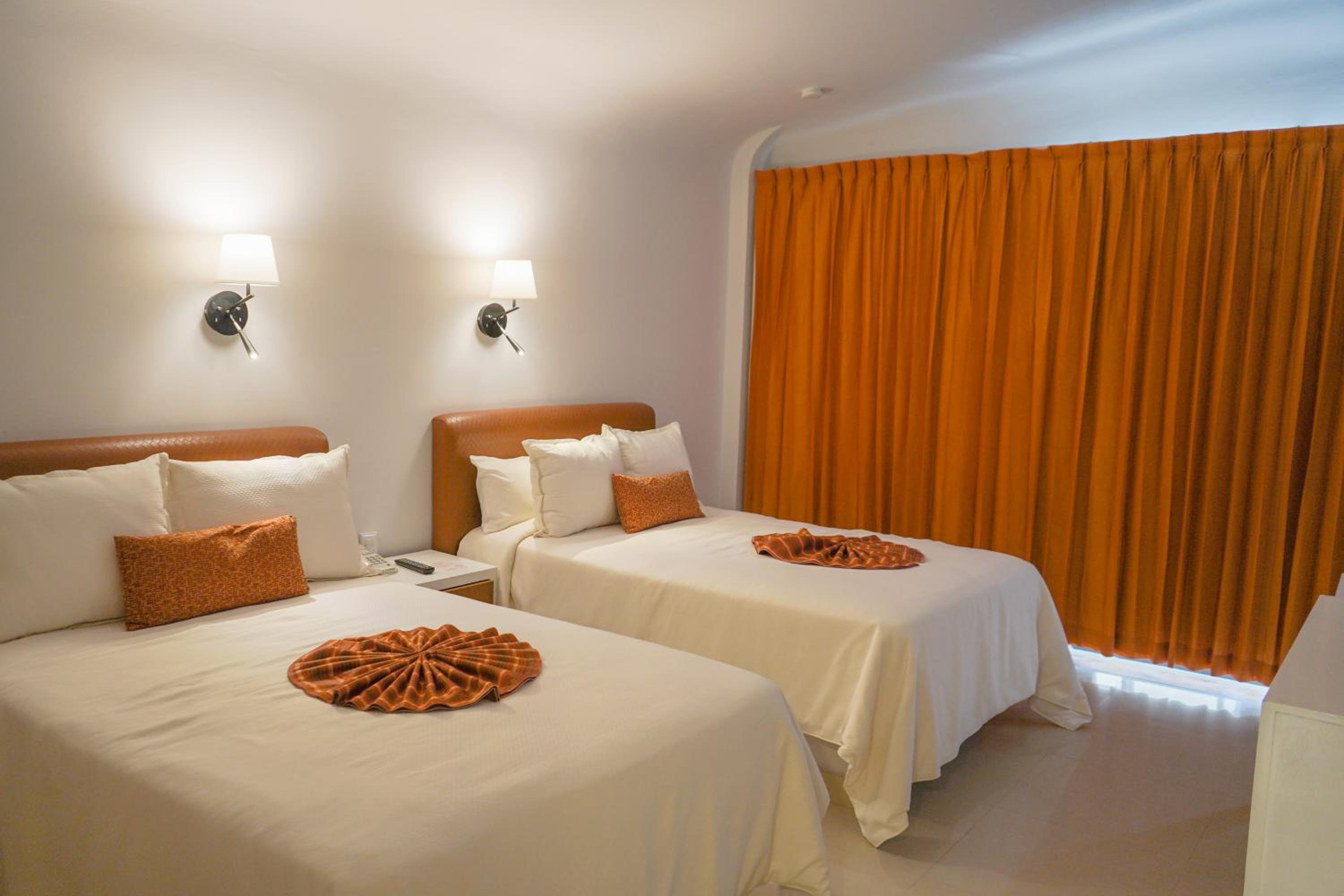 Family Suite - Photo 6