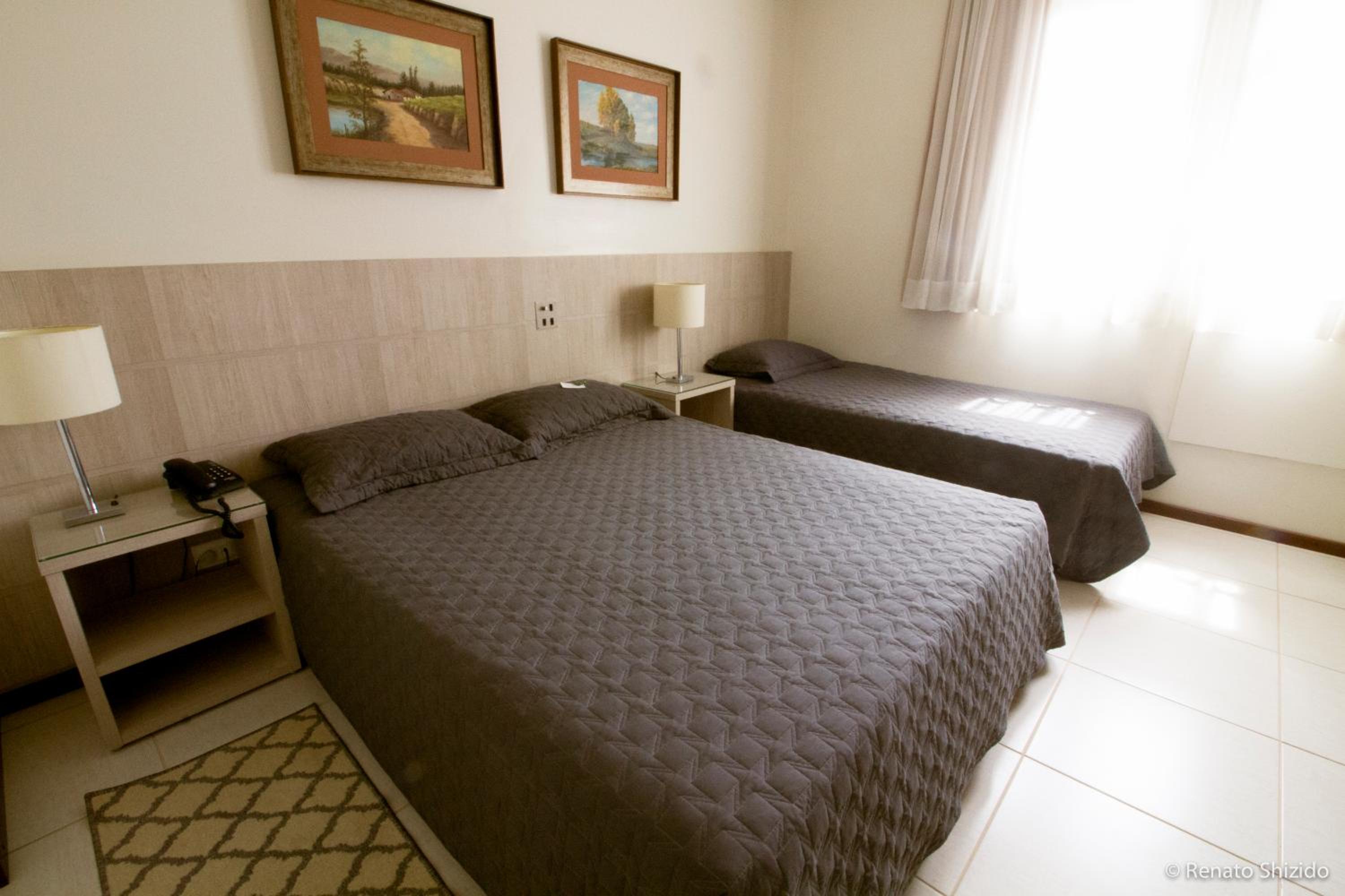 Family Double Room - Photo 7