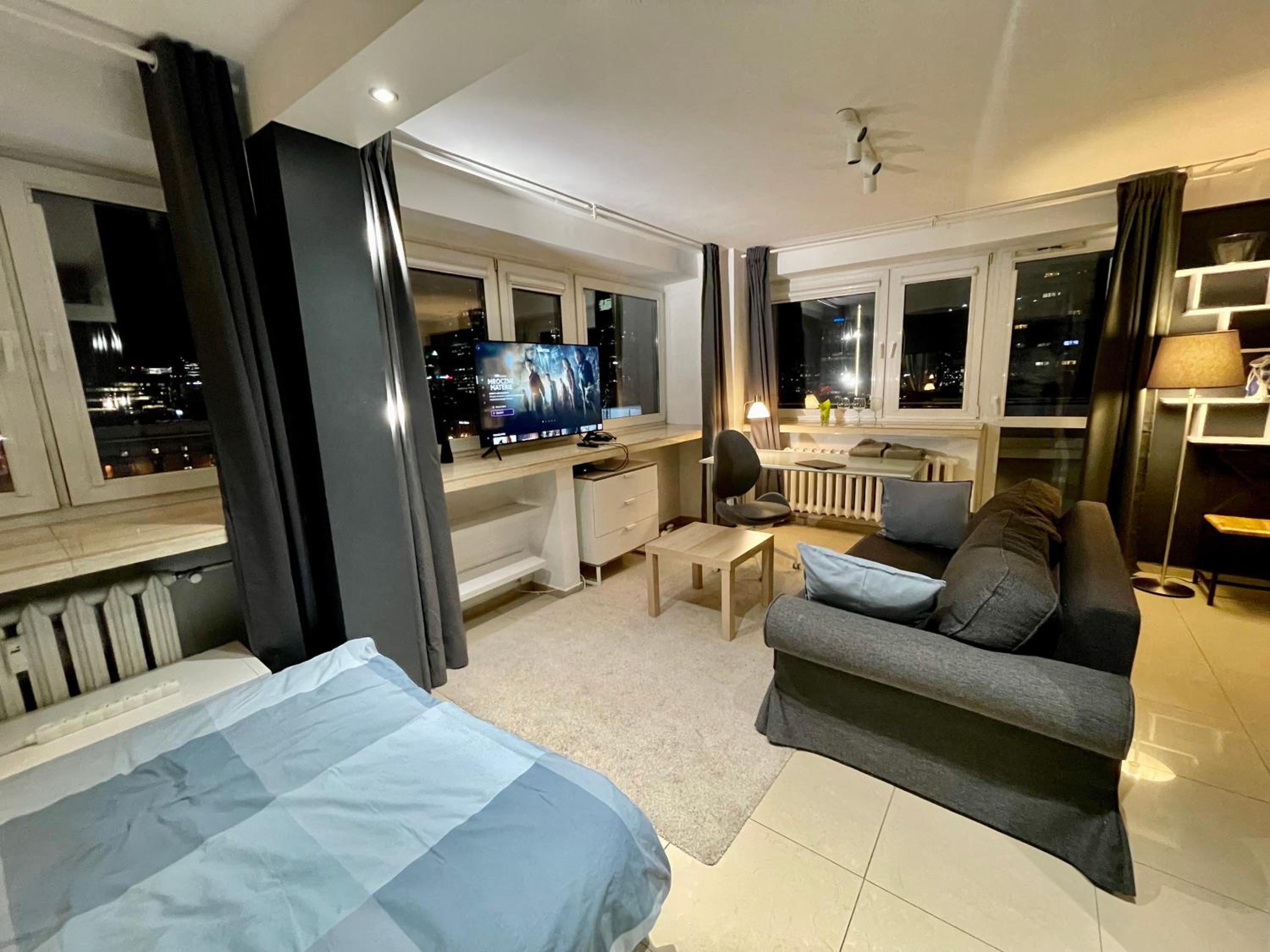 One-Bedroom Apartment - Photo 48