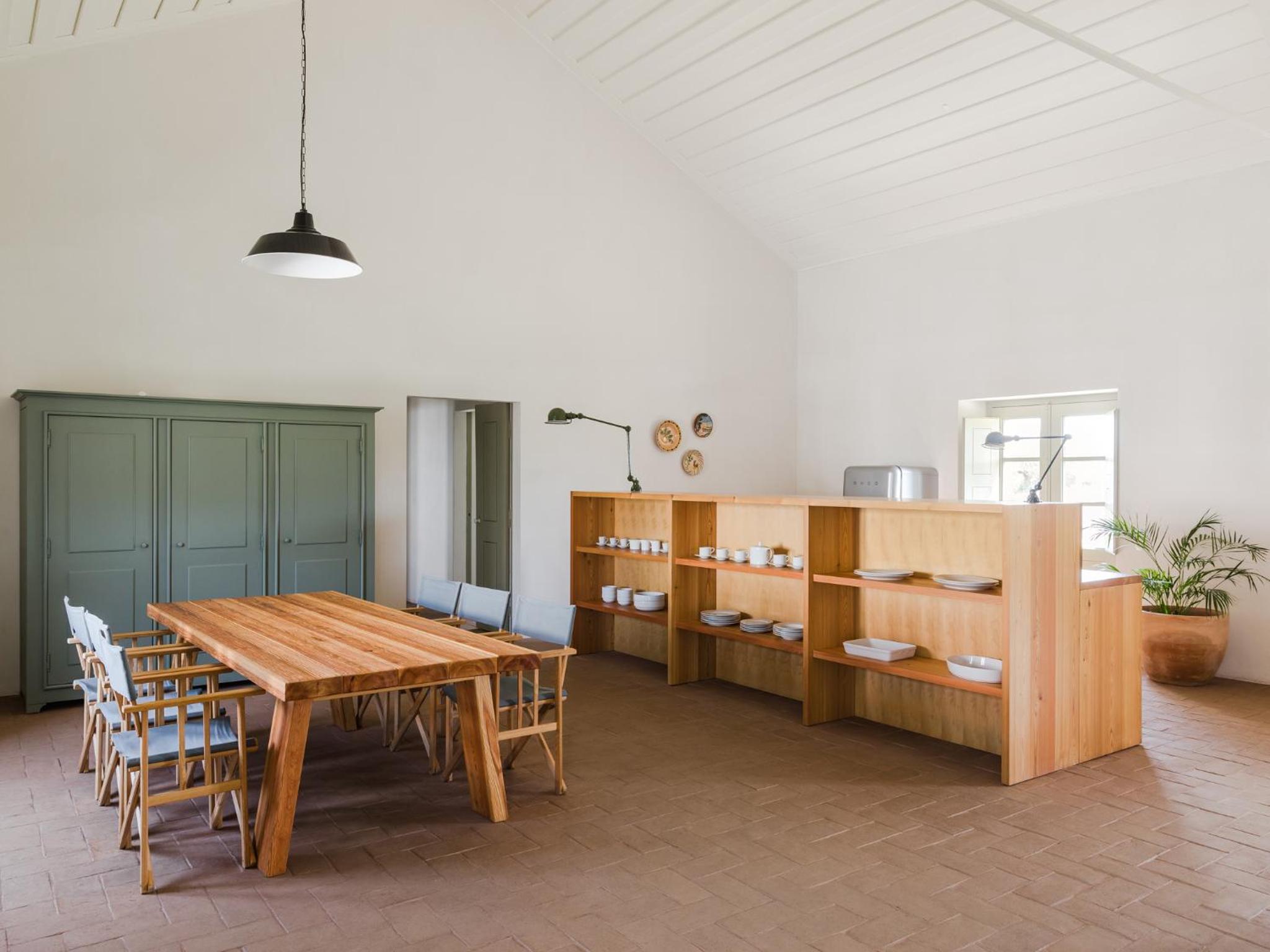 Three-Bedroom House - Barn photo 2