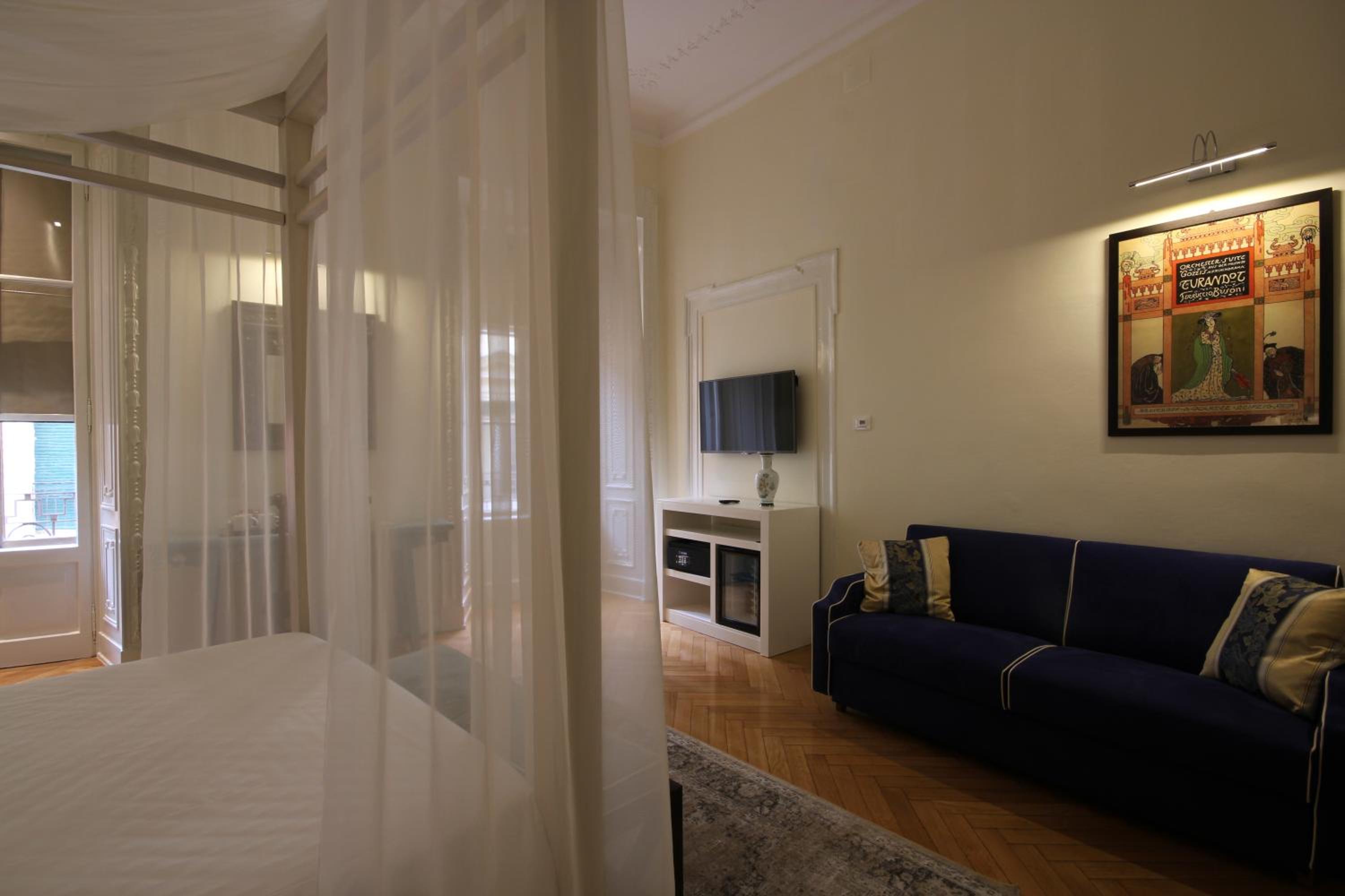 Deluxe Double Room - Separate Building - Photo 11