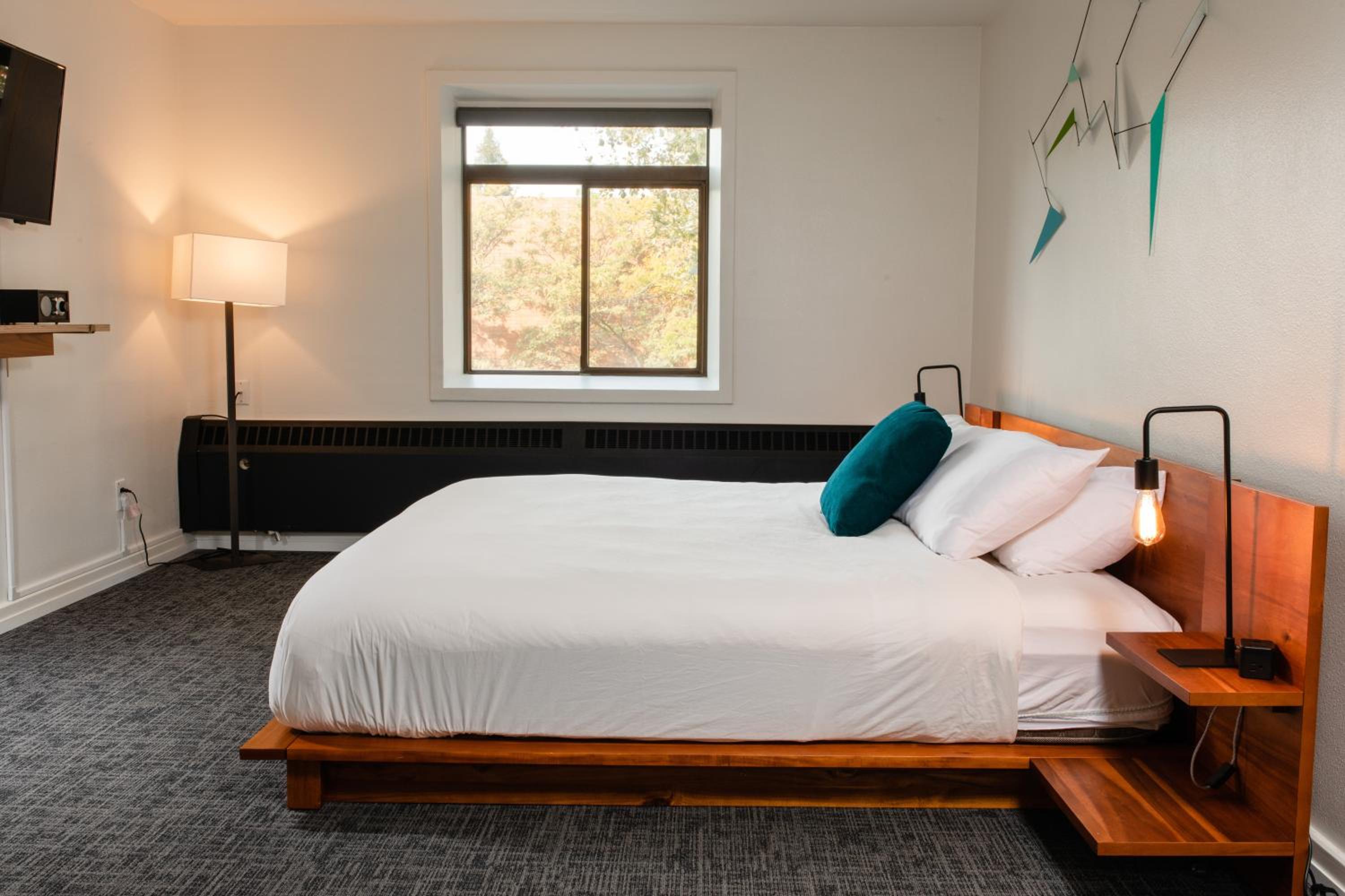Historic Harborview Suite - Photo 4