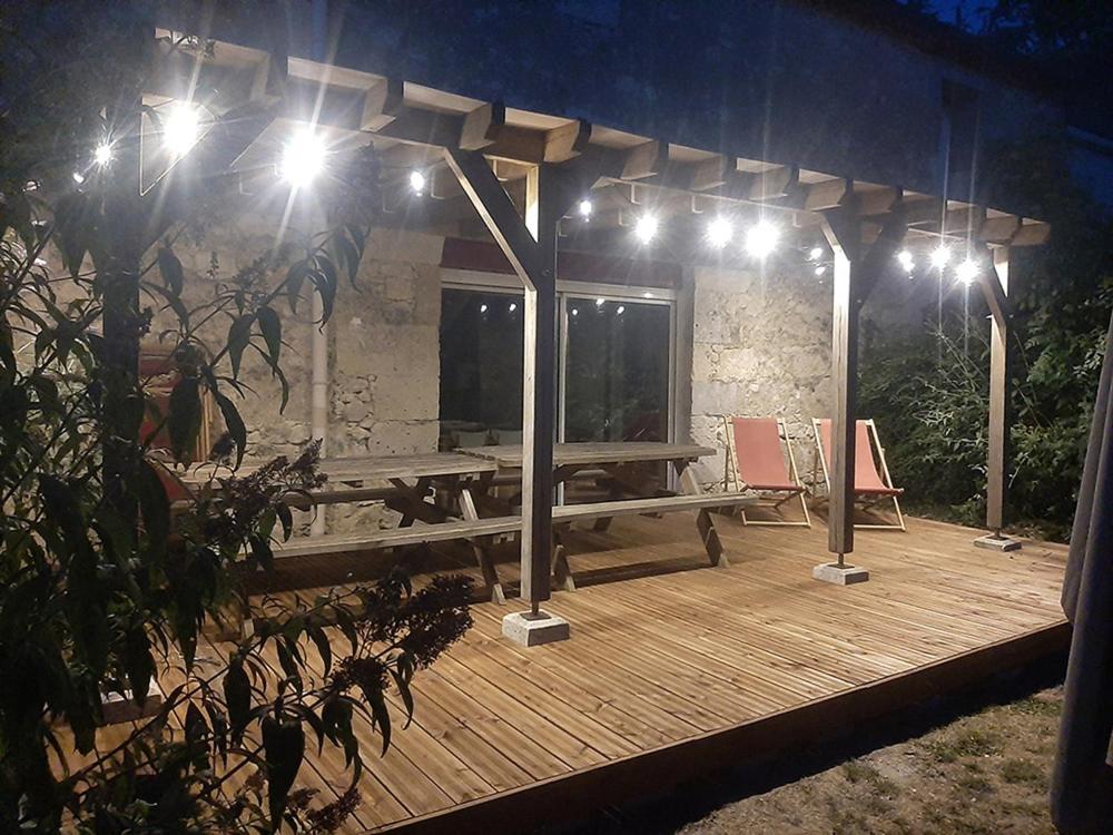 Three-Bedroom House Tenareze