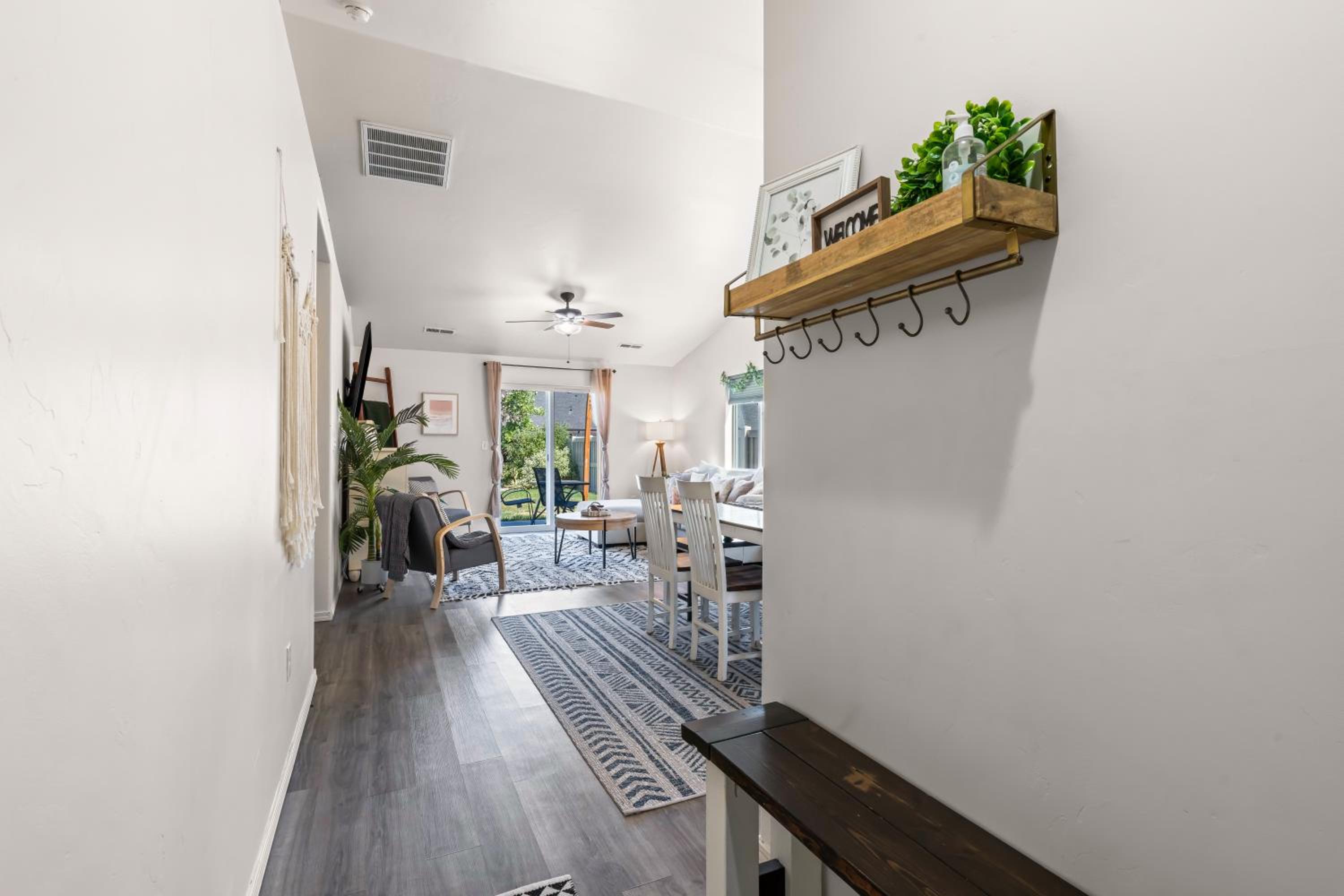Three-Bedroom House photo 2