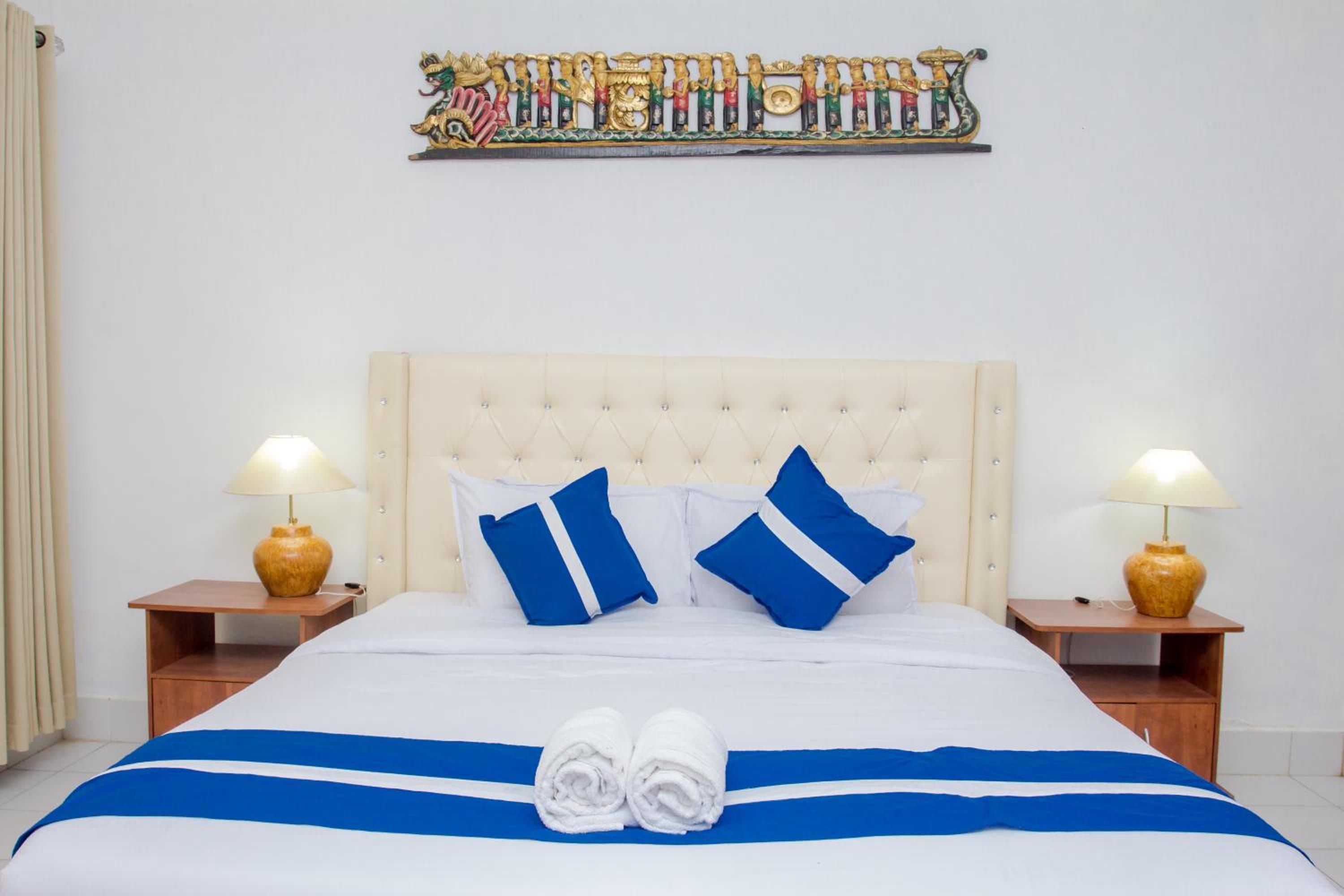 Superior King Room - Photo 3