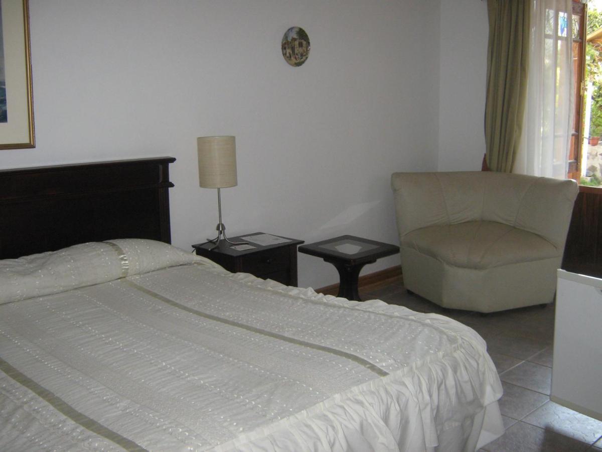 Double or Twin Room photo 1