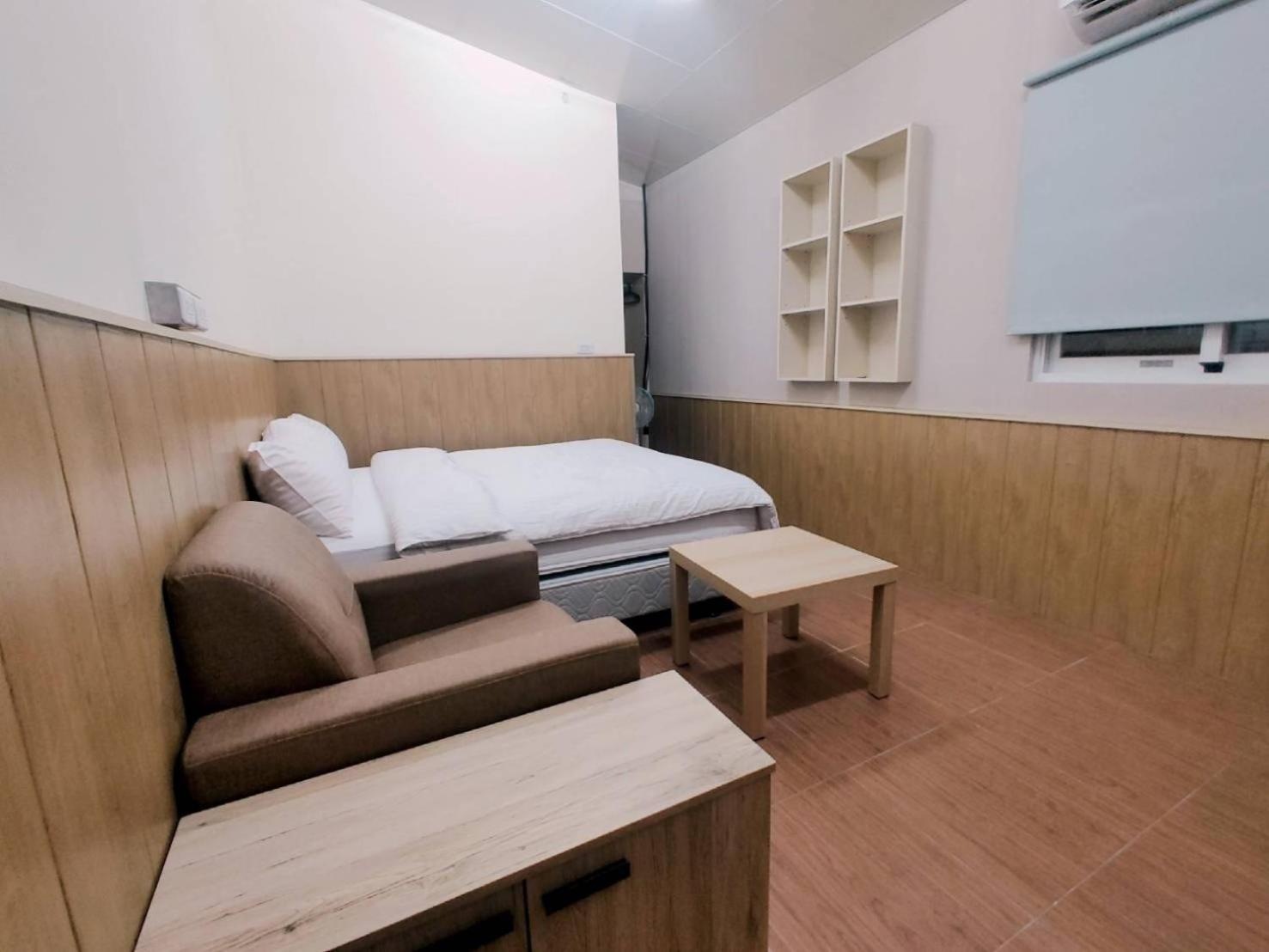 Standard Double Room photo 3