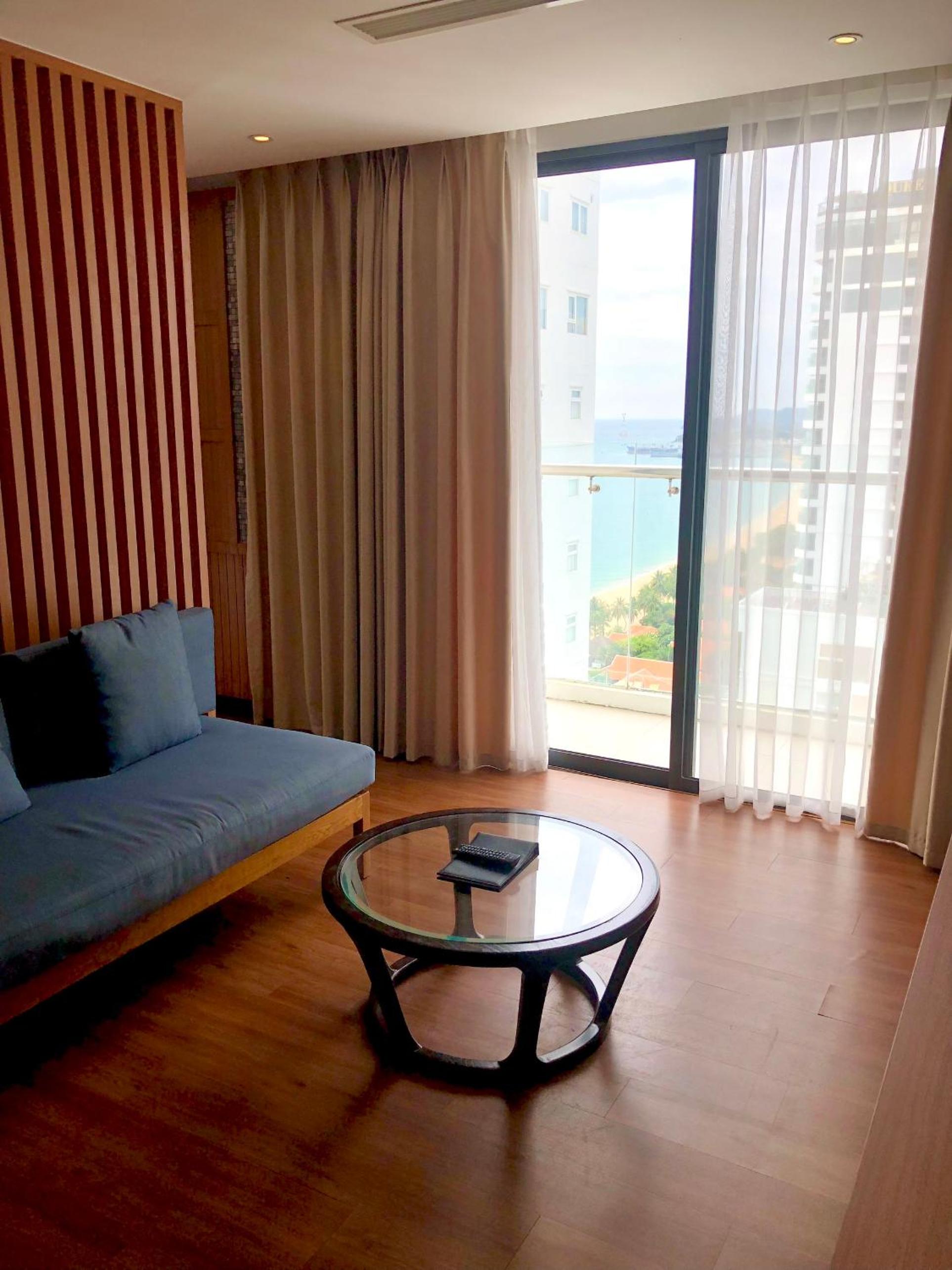 Executive Suite photo 2