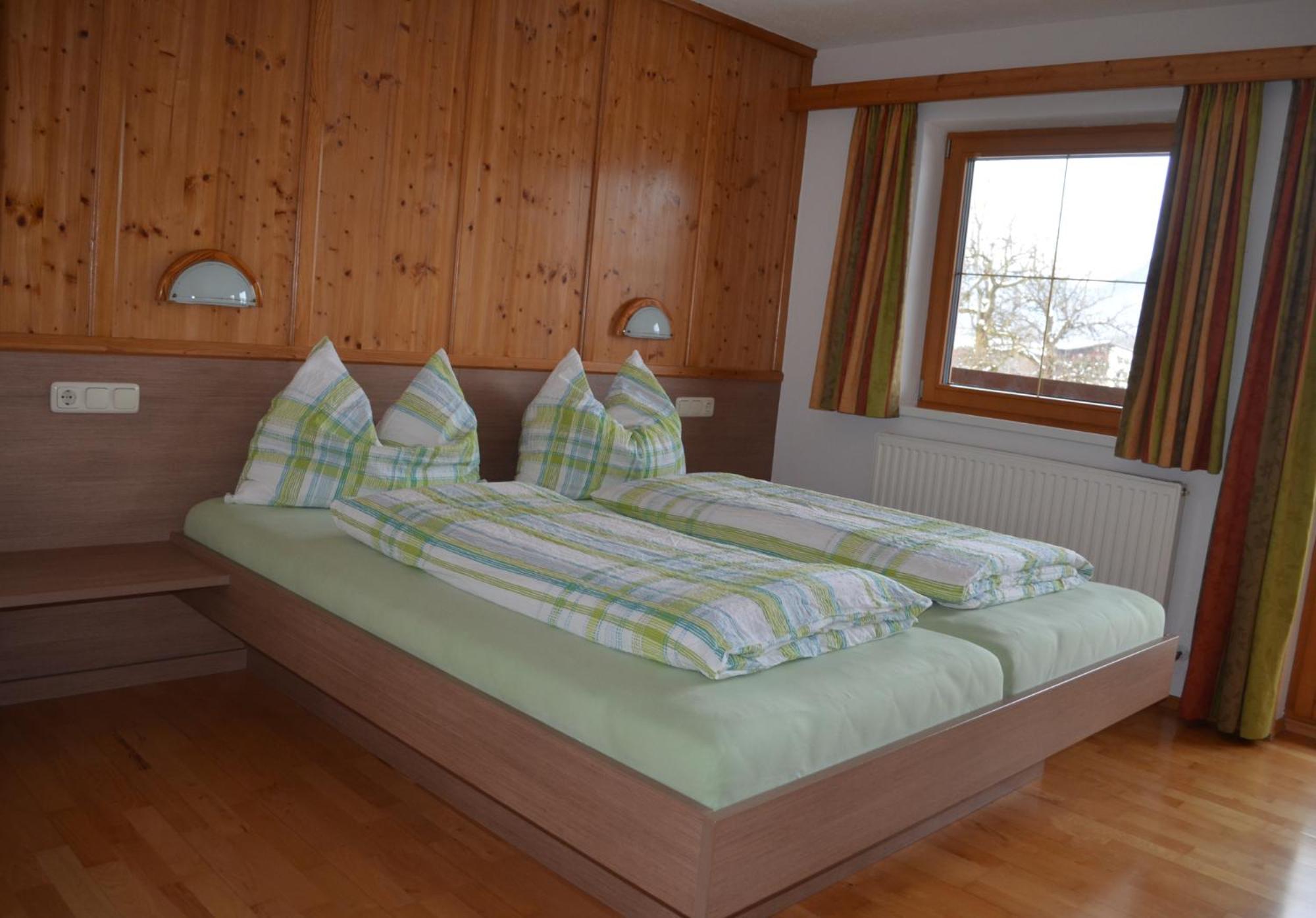 Apartment with Lake View photo 1