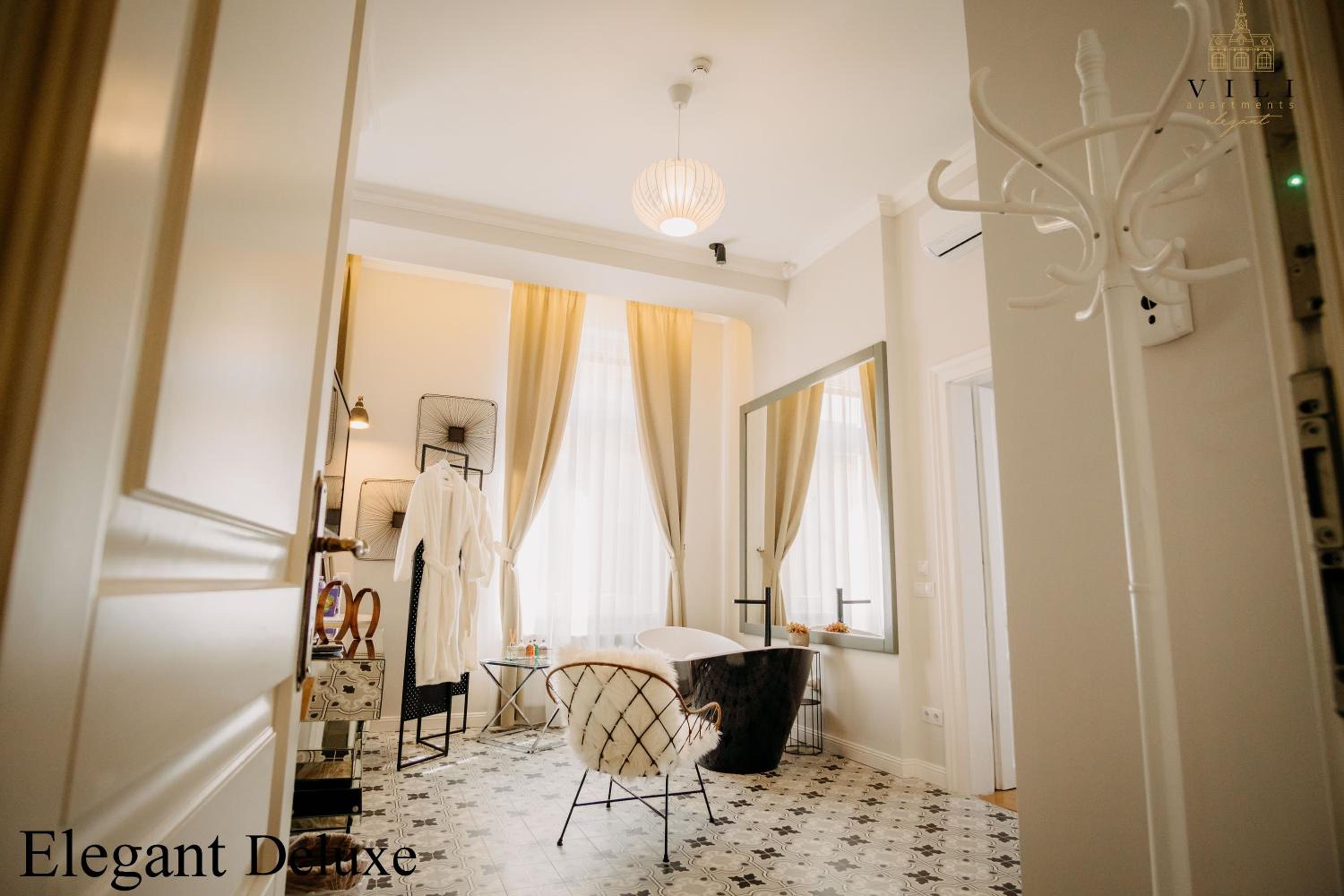 Deluxe Apartment photo 1