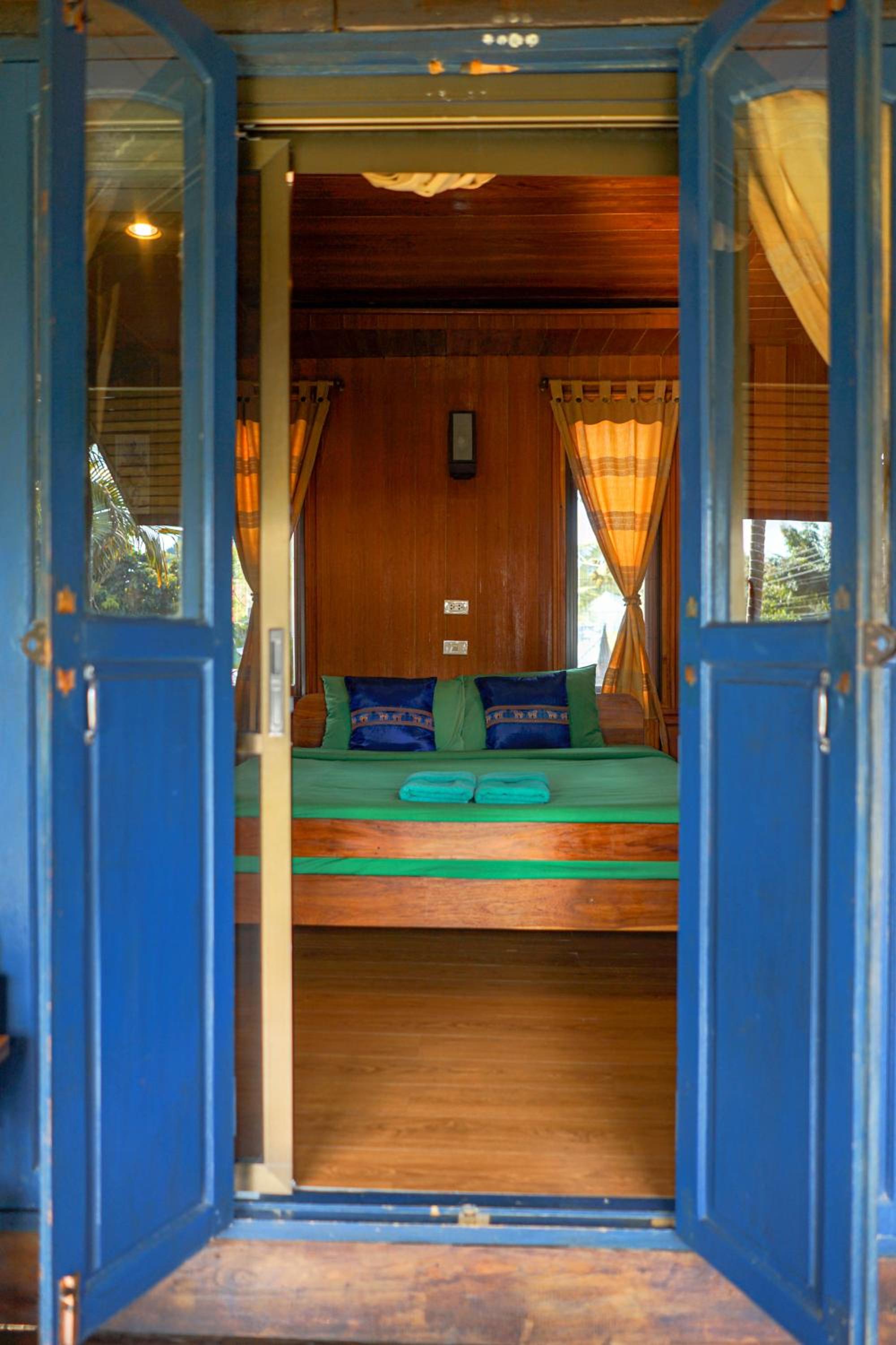 King Room with Garden View photo 1