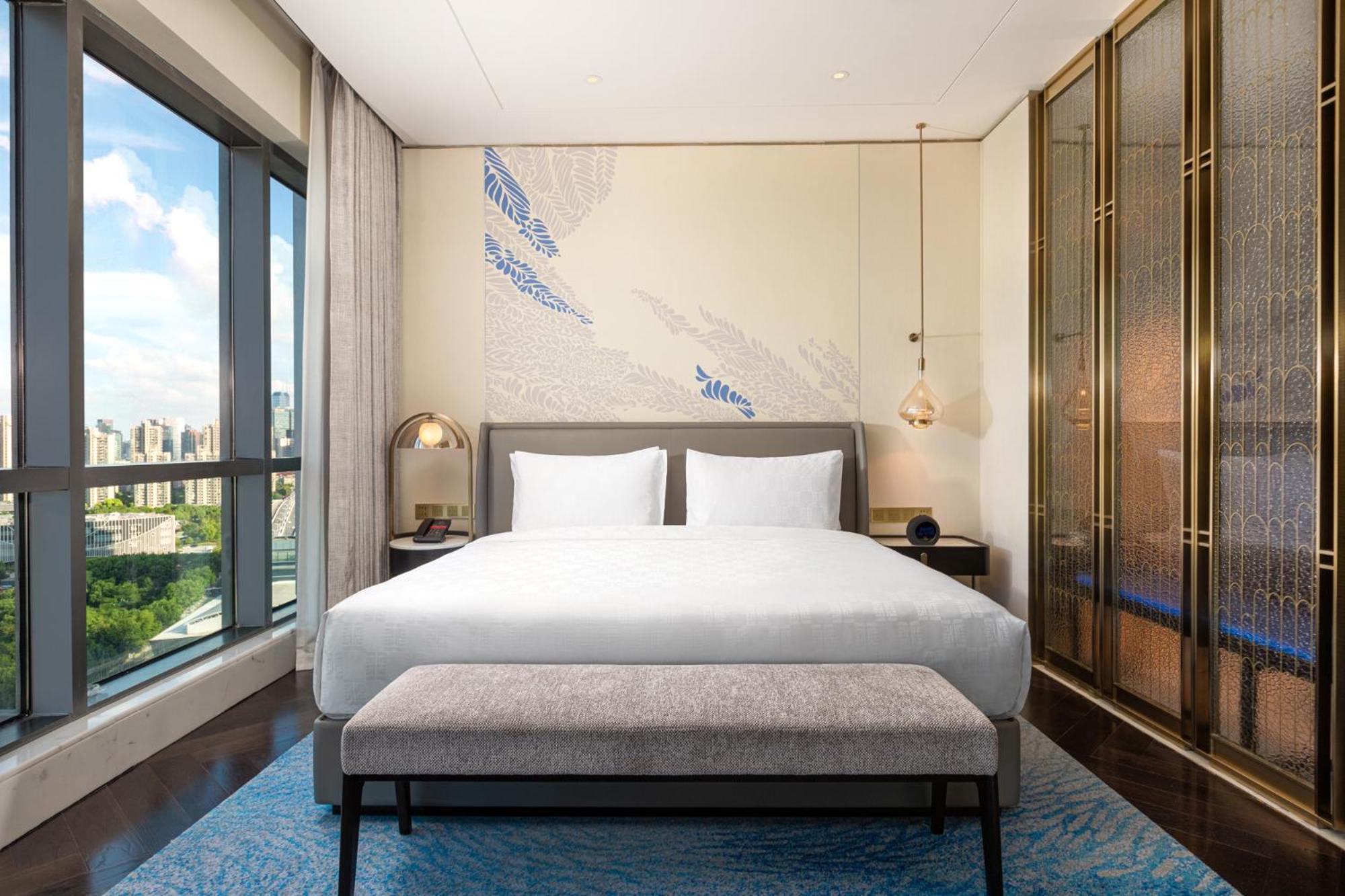 Premium King Room