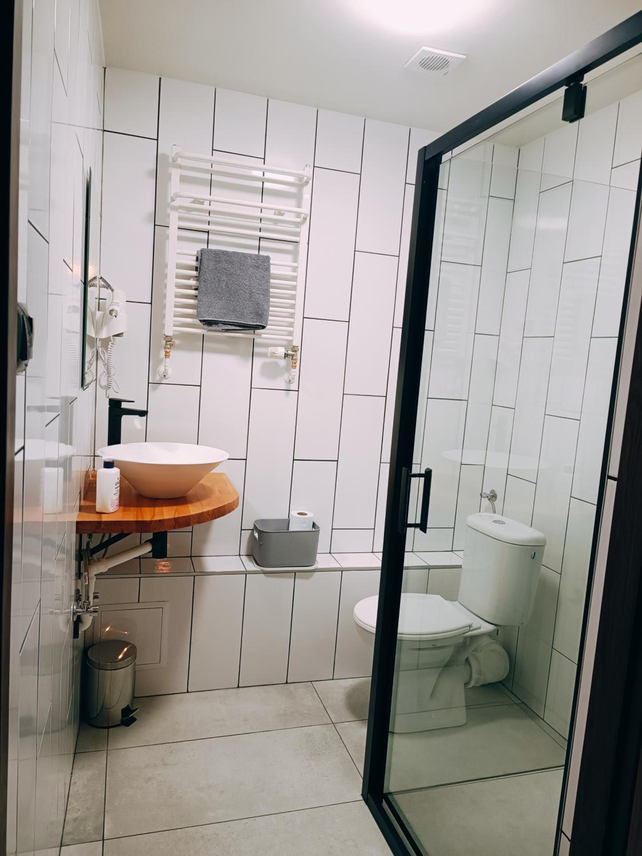 Double Room with Private Bathroom photo 3
