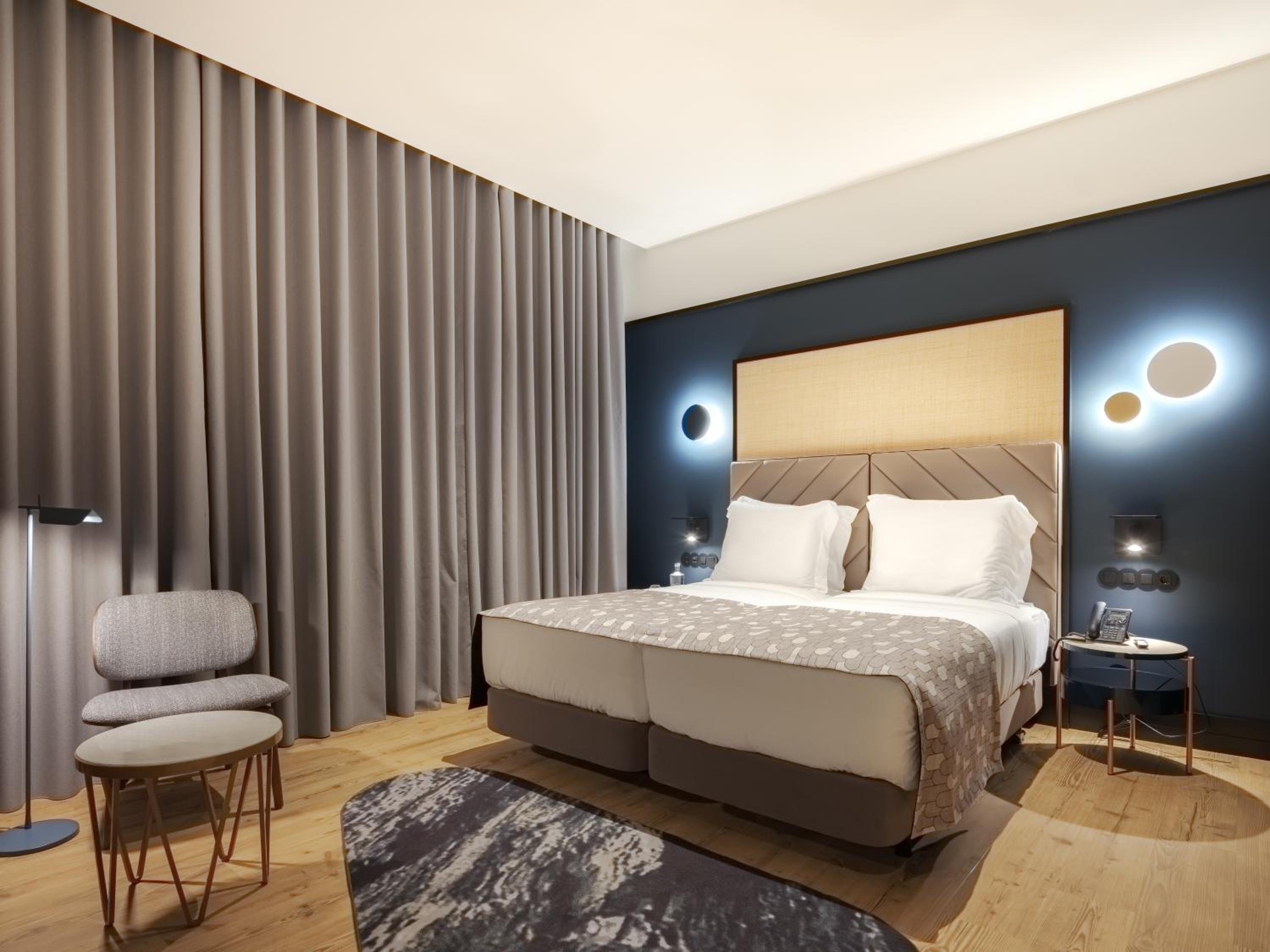 Twin Room - Photo 6