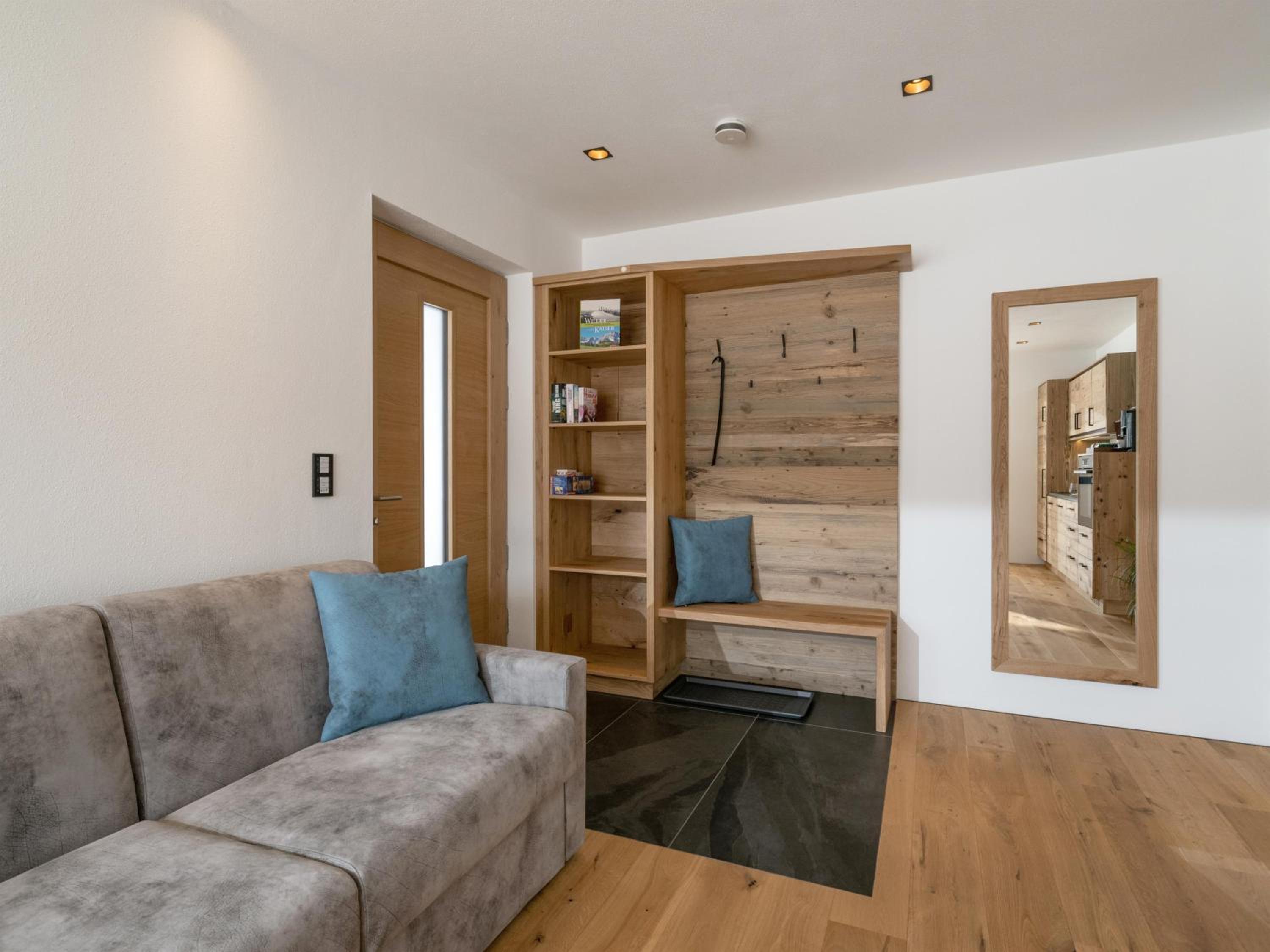 One-Bedroom Apartment with Shower photo 1