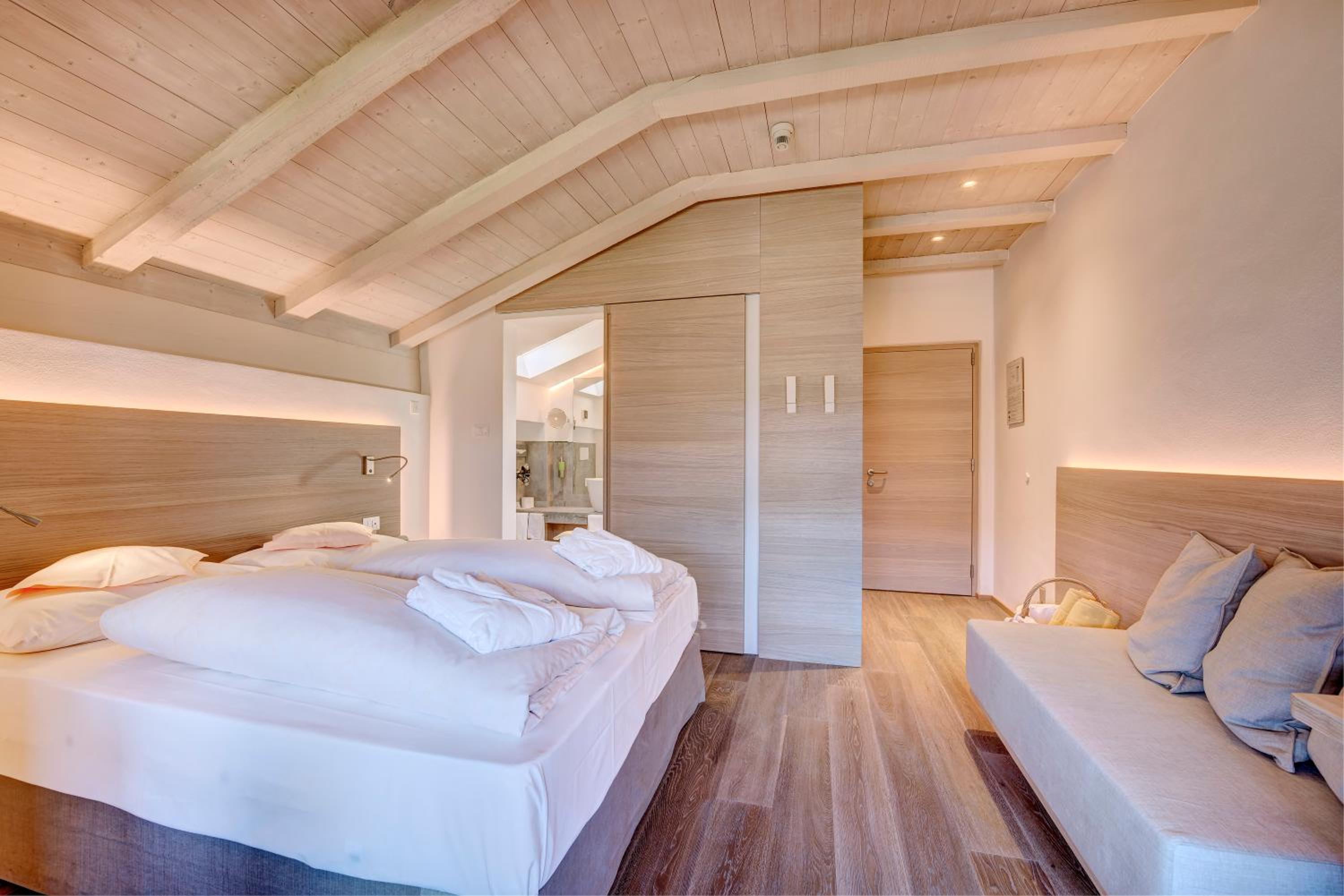 Small Double Room - Photo 2