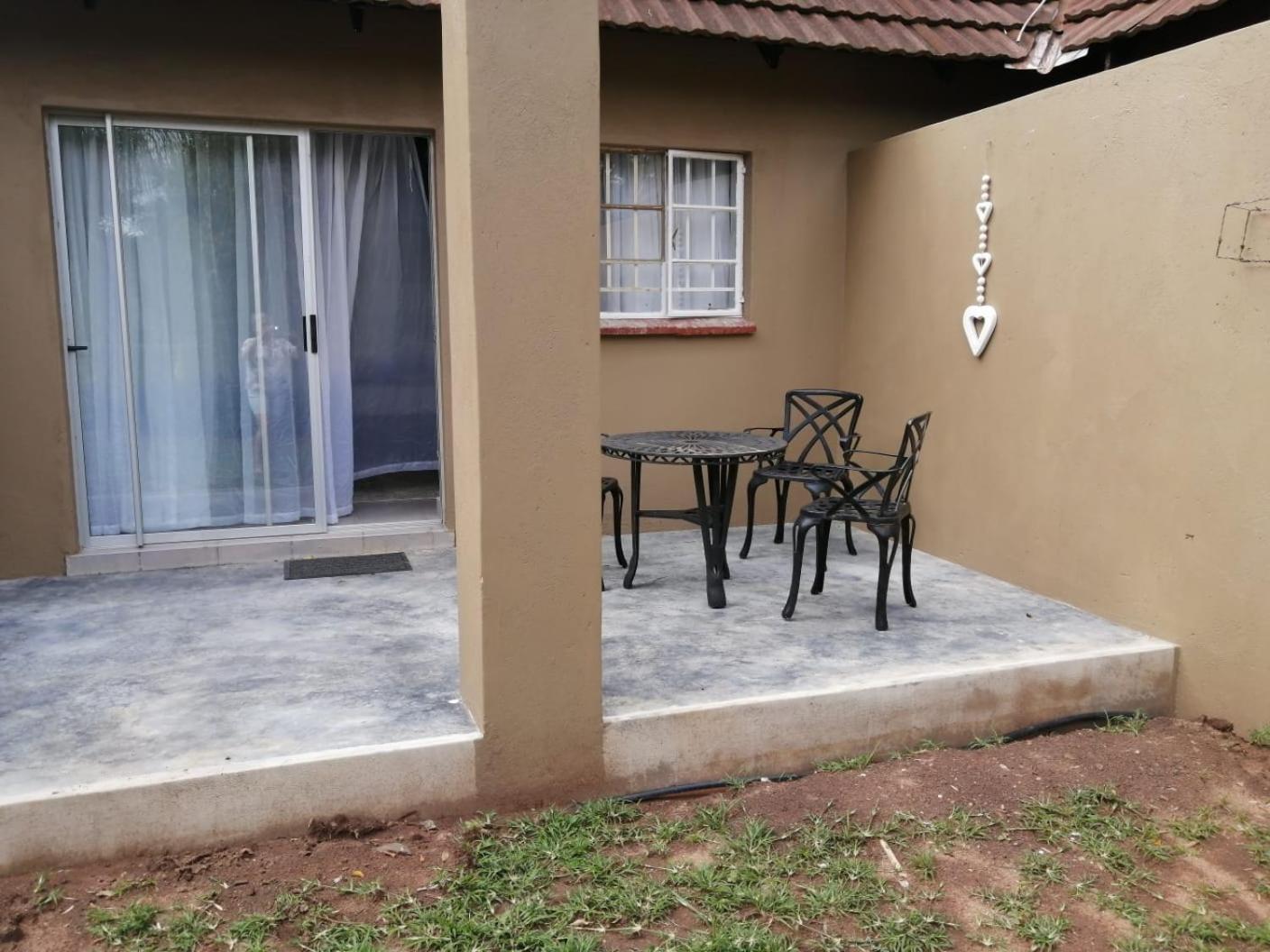 Double Room - Photo 26
