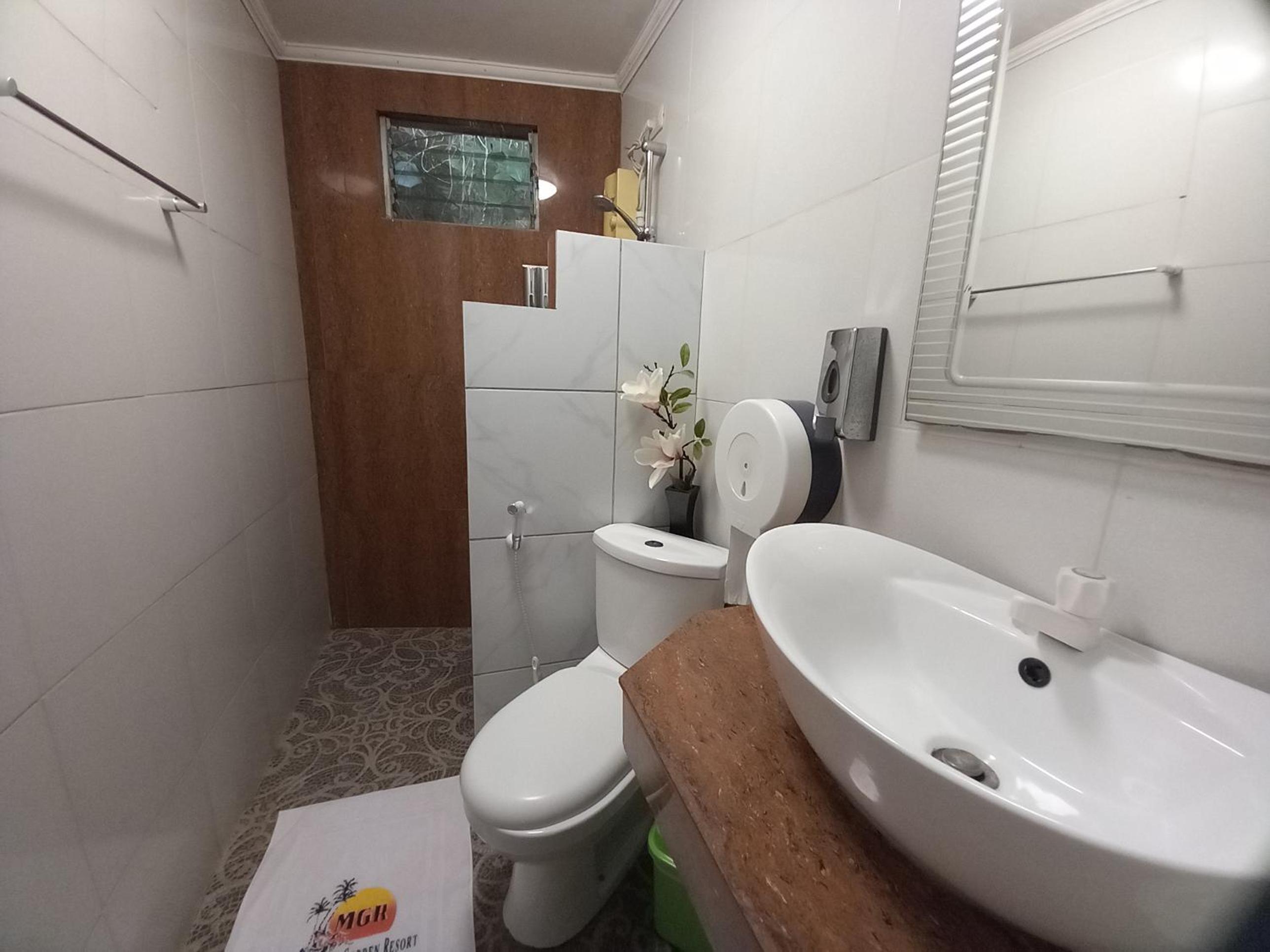 Superior Double Room with Fan photo 3