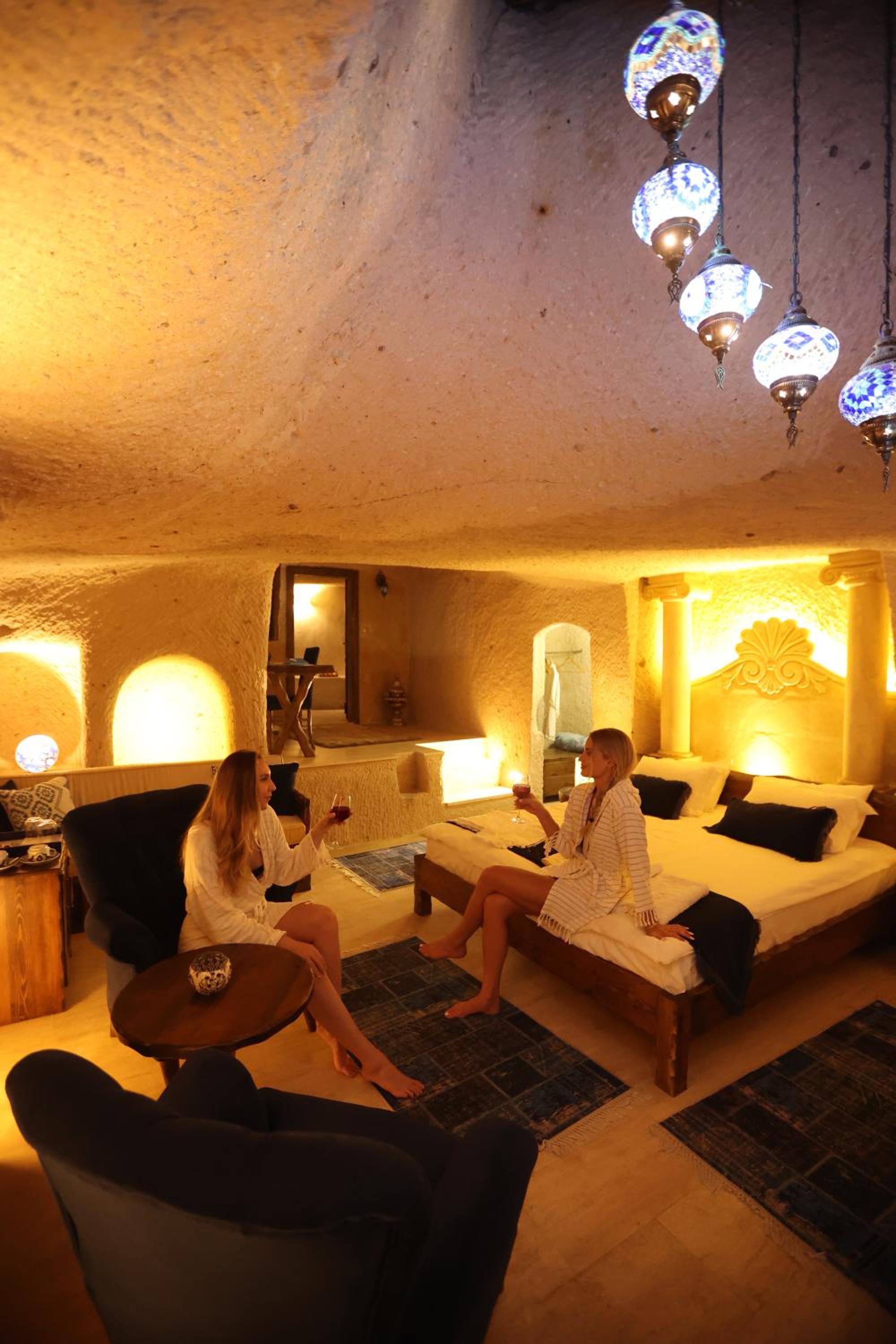 Deluxe Family Room - Photo 5