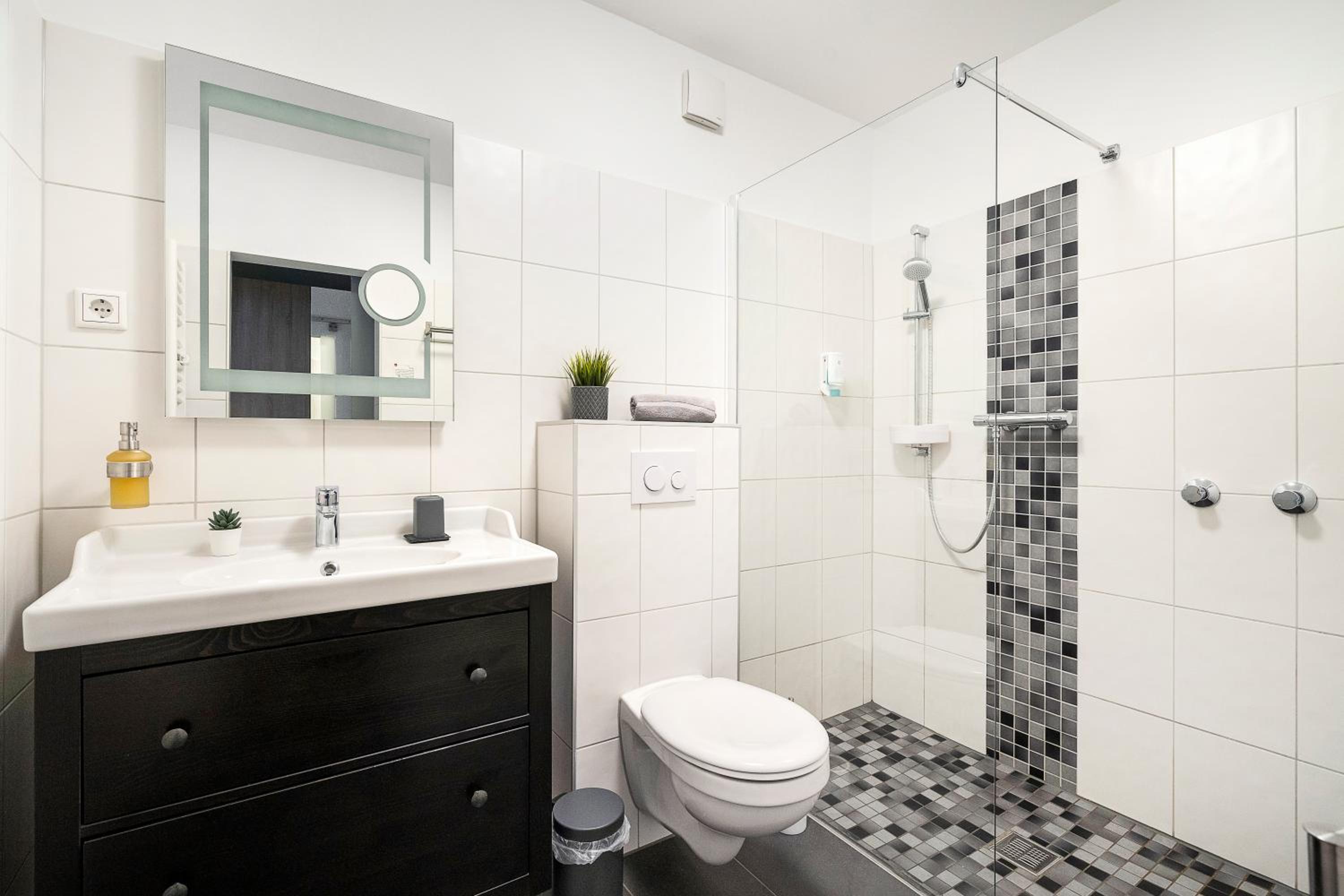 Double Room - Photo 20