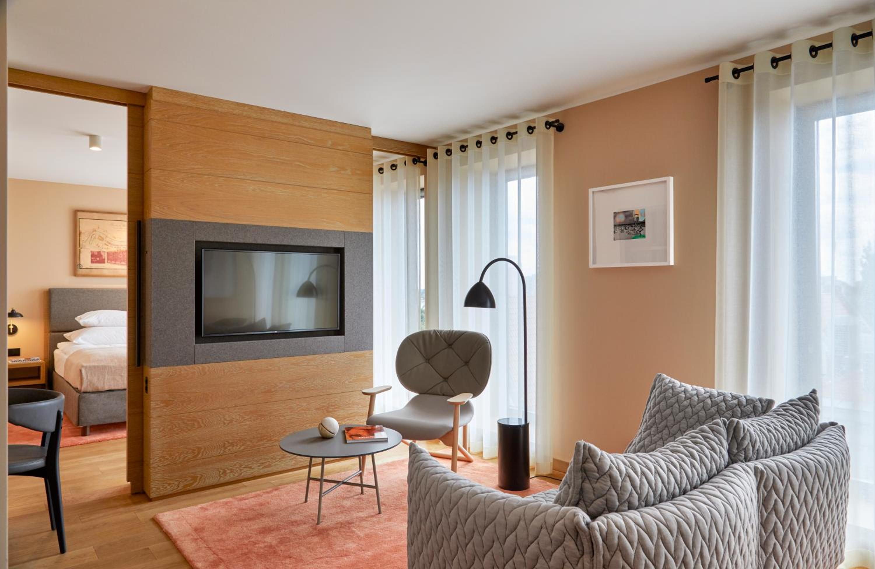 Executive Suite photo 2